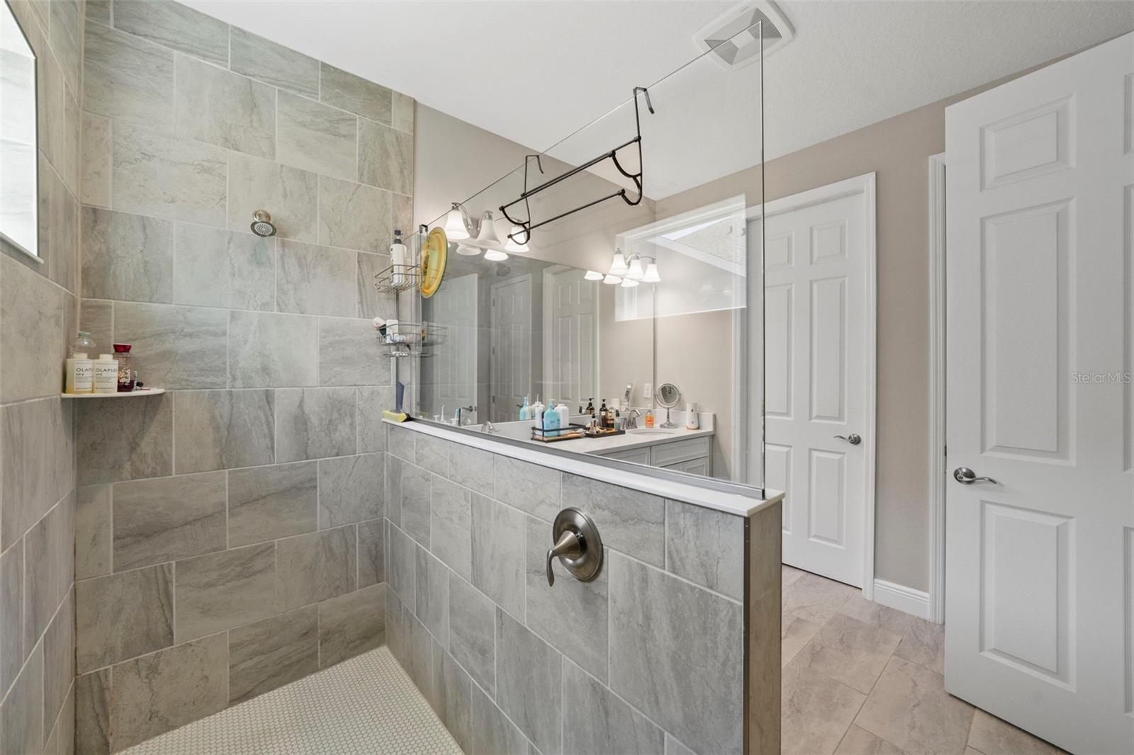 Image 22 of 44 For 5503 Madrigal Way