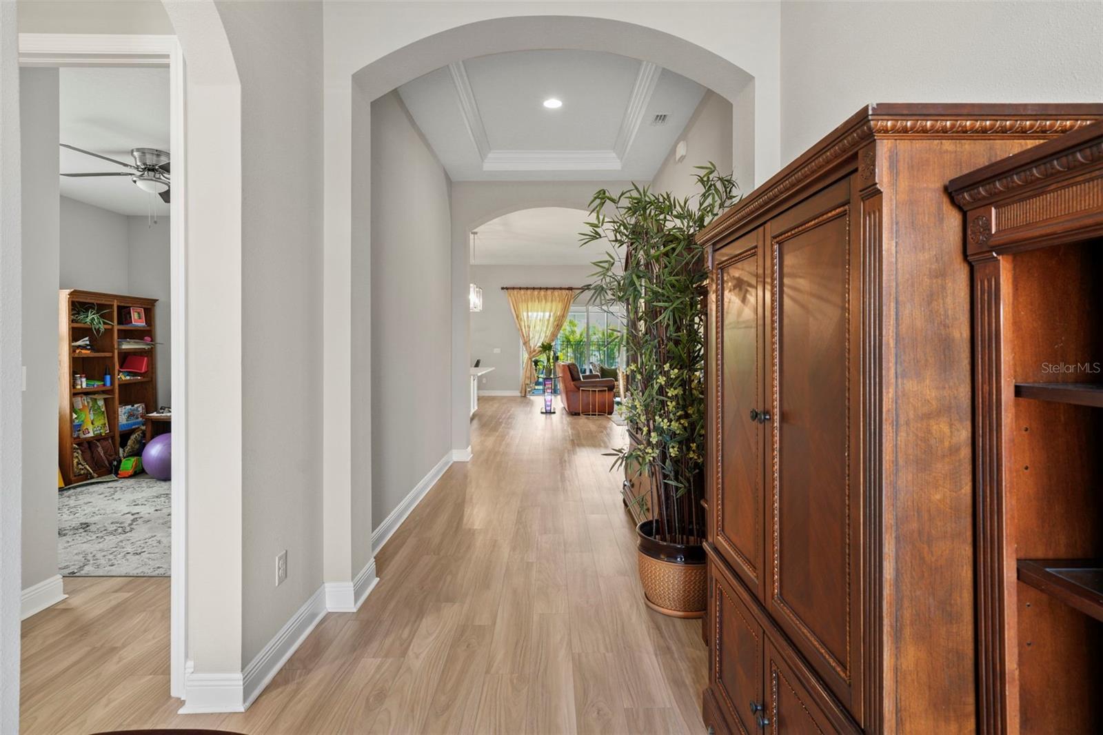Image 5 of 44 For 5503 Madrigal Way