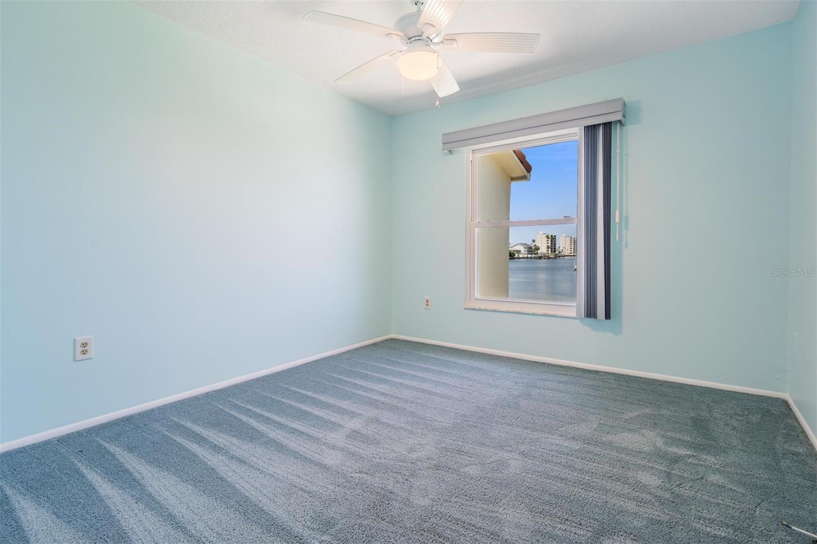 Image 16 of 35 For 2700 Bayshore Boulevard 511