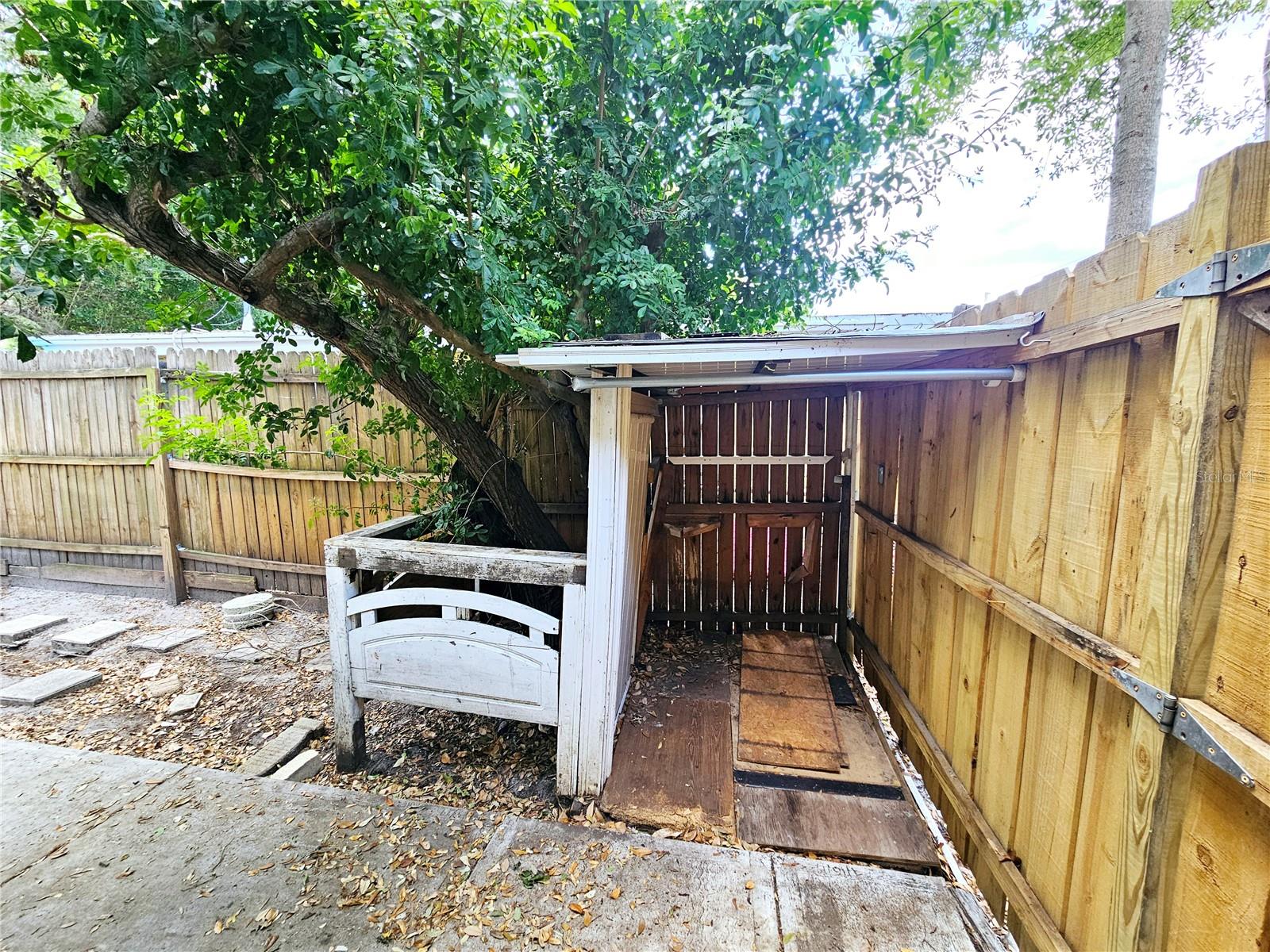 Image 14 of 28 For 79 Patricia Avenue