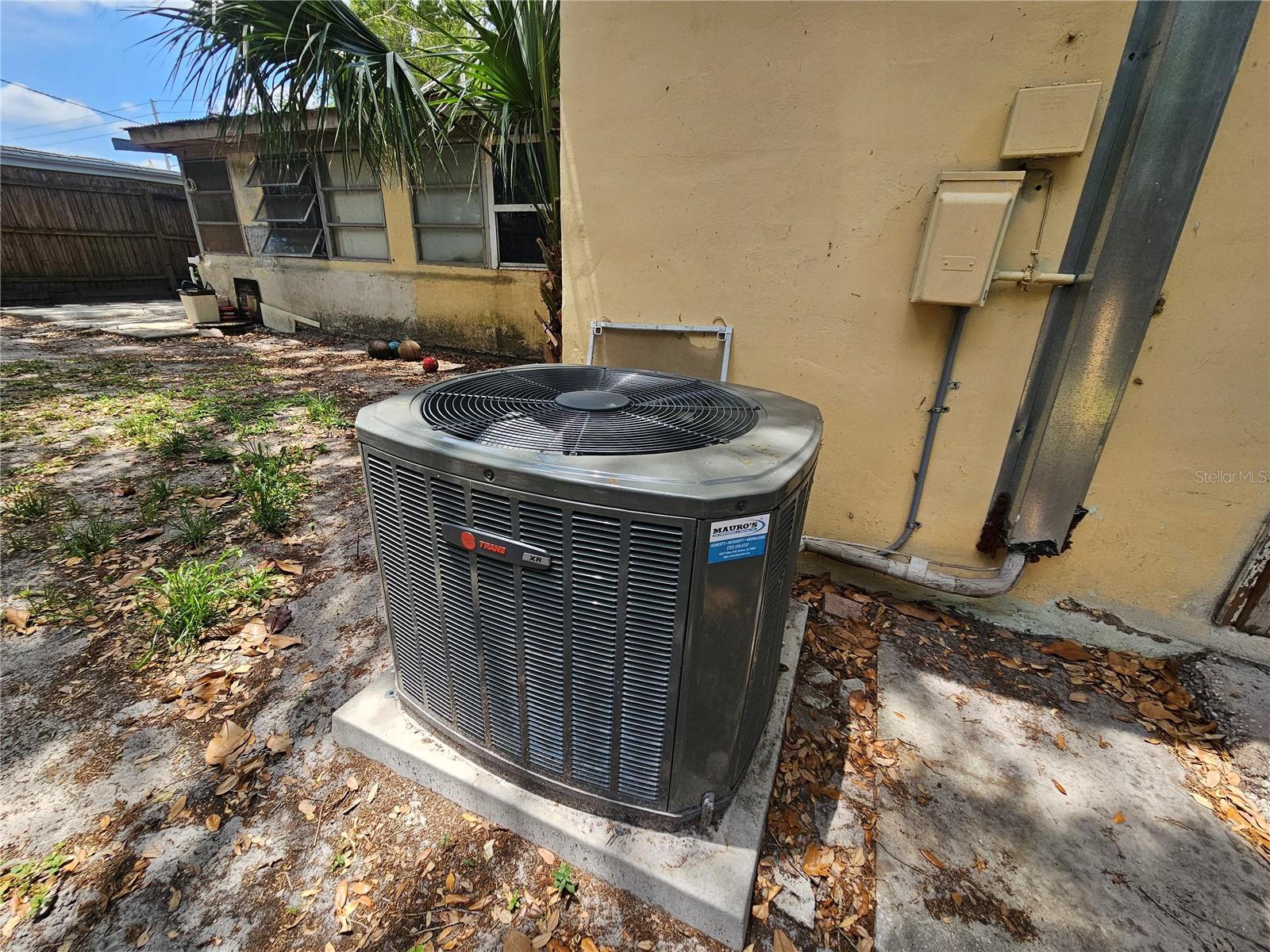 Image 20 of 28 For 79 Patricia Avenue
