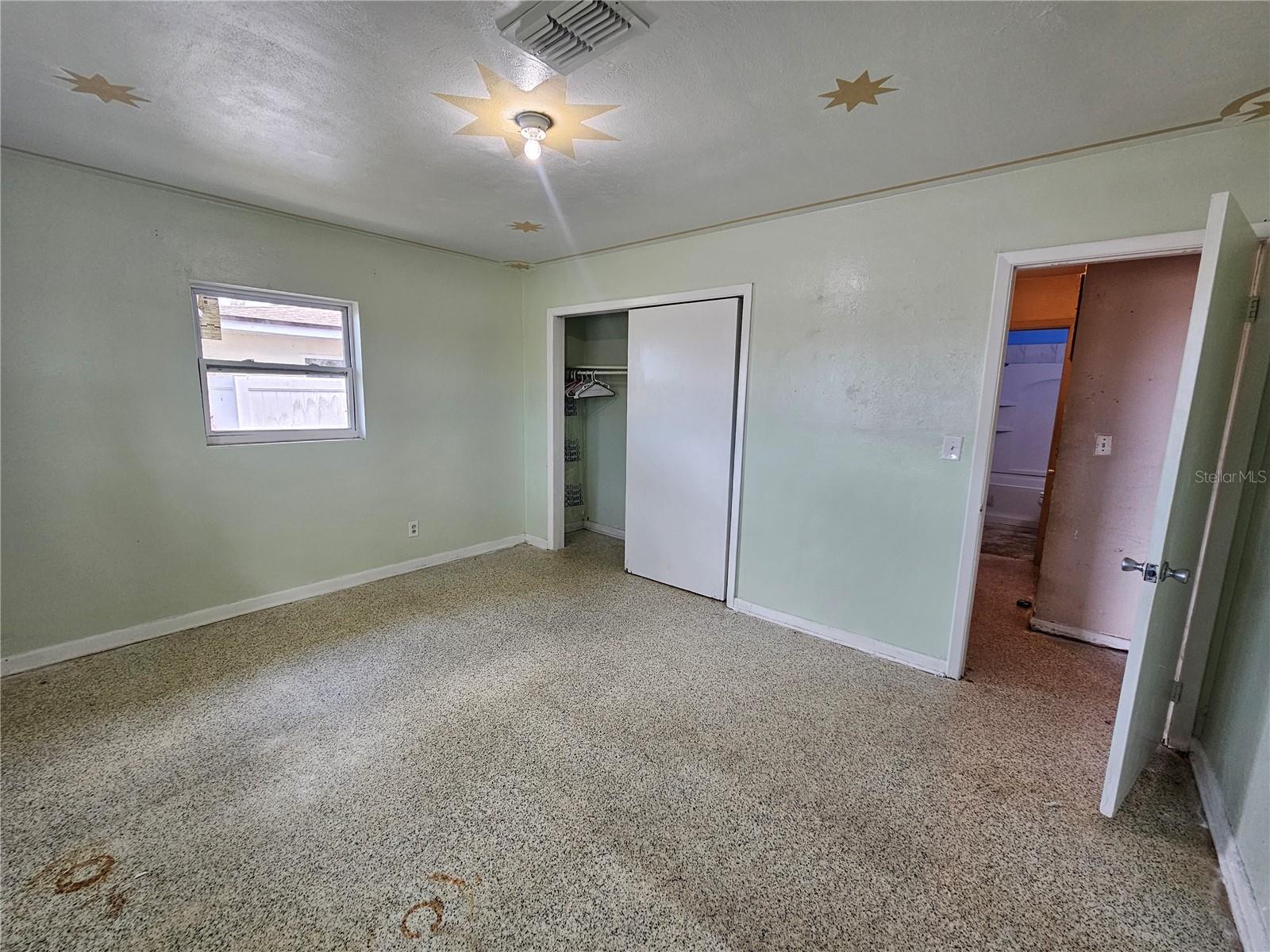 Image 6 of 28 For 79 Patricia Avenue