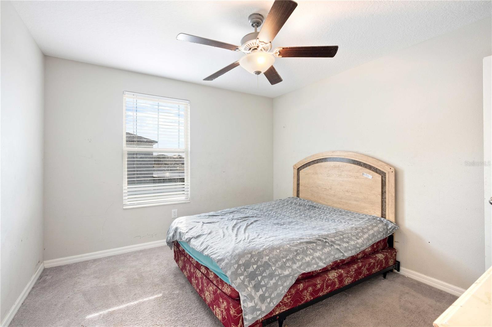 Image 21 of 33 For 9617 Channing Hill Dr Drive
