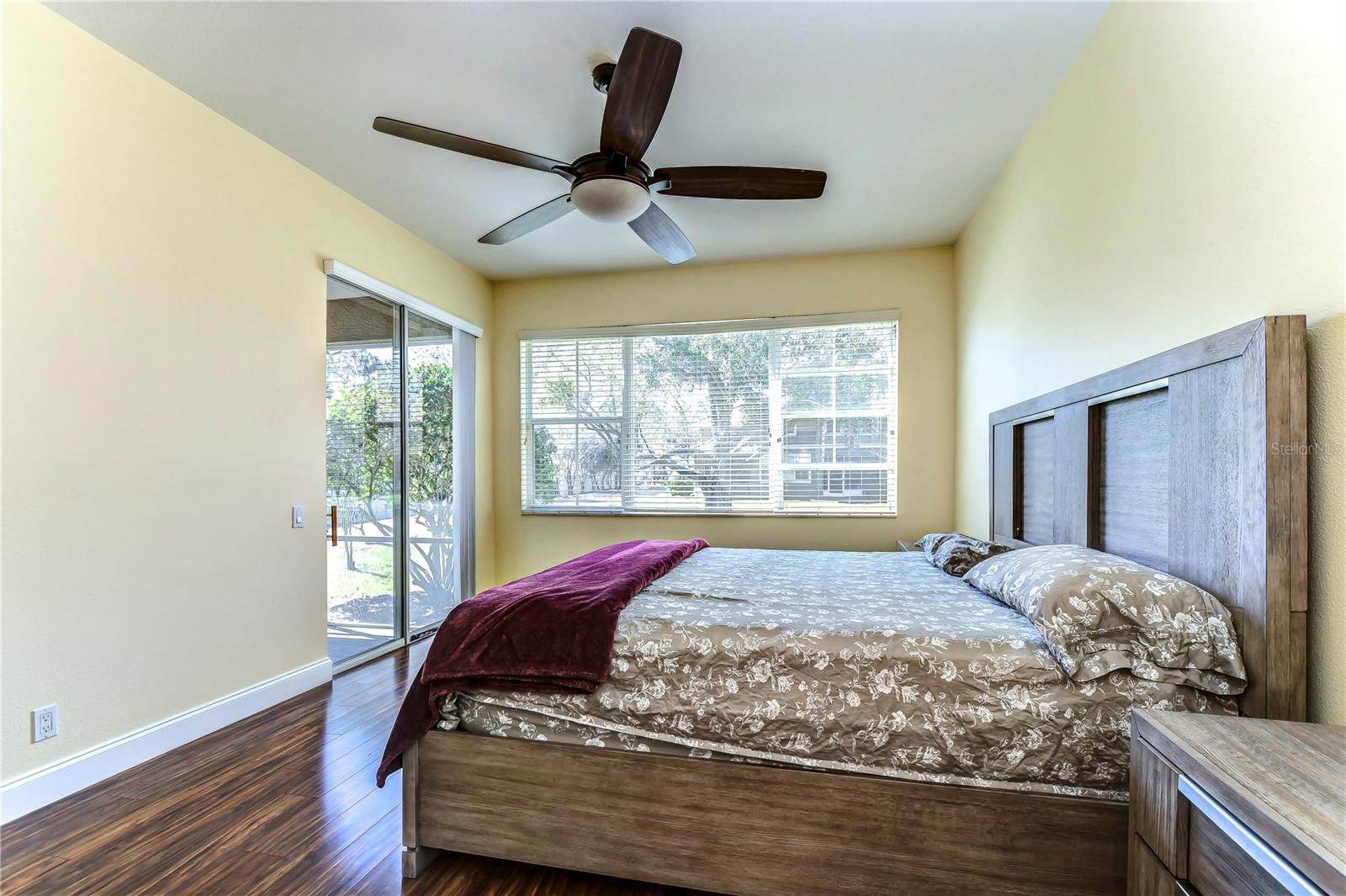 Image 23 of 51 For 3292 Covered Bridge Drive E