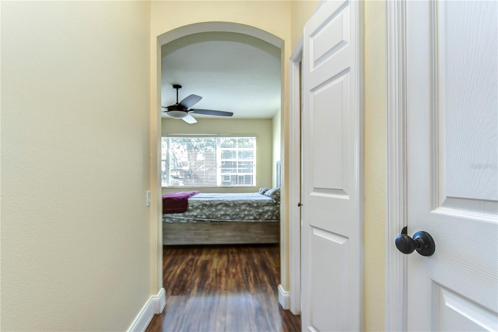 Image 29 of 51 For 3292 Covered Bridge Drive E