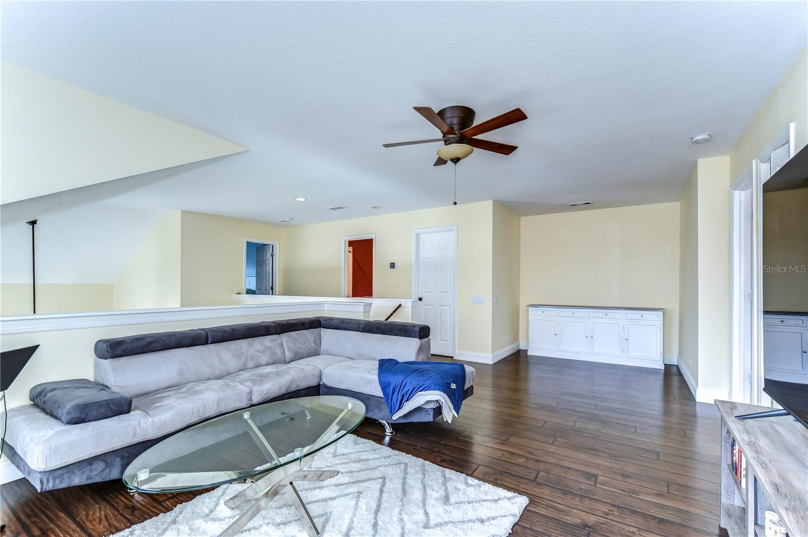 Image 32 of 51 For 3292 Covered Bridge Drive E