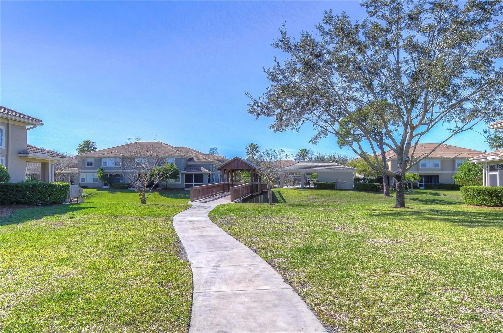 Image 45 of 51 For 3292 Covered Bridge Drive E