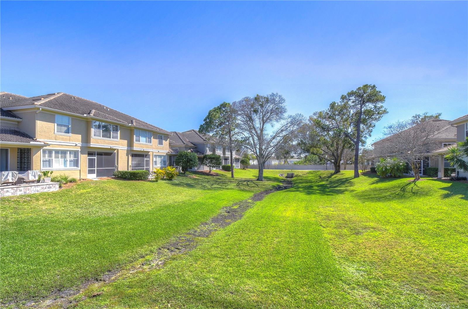 Image 50 of 51 For 3292 Covered Bridge Drive E