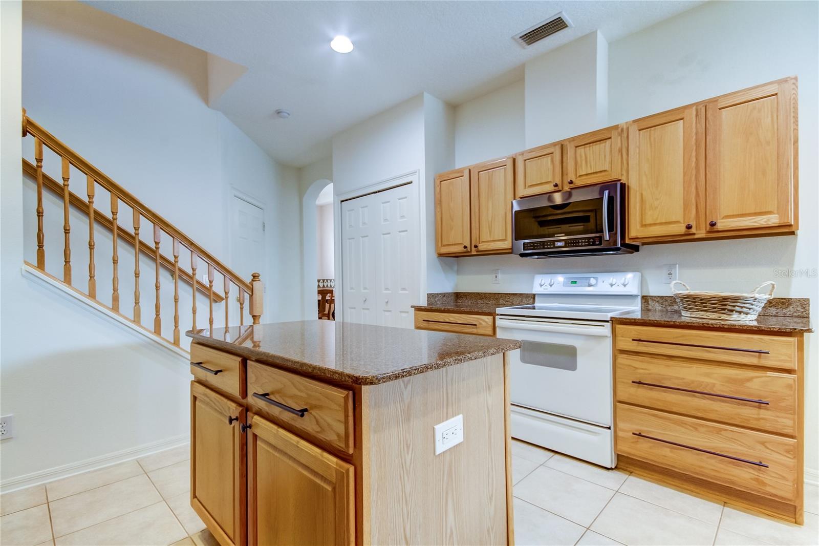 Image 36 of 70 For 5817 Browder Road