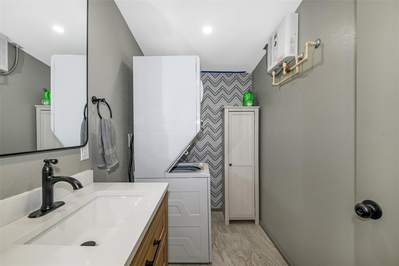 Image 14 of 33 For 11199 Tarpon Court