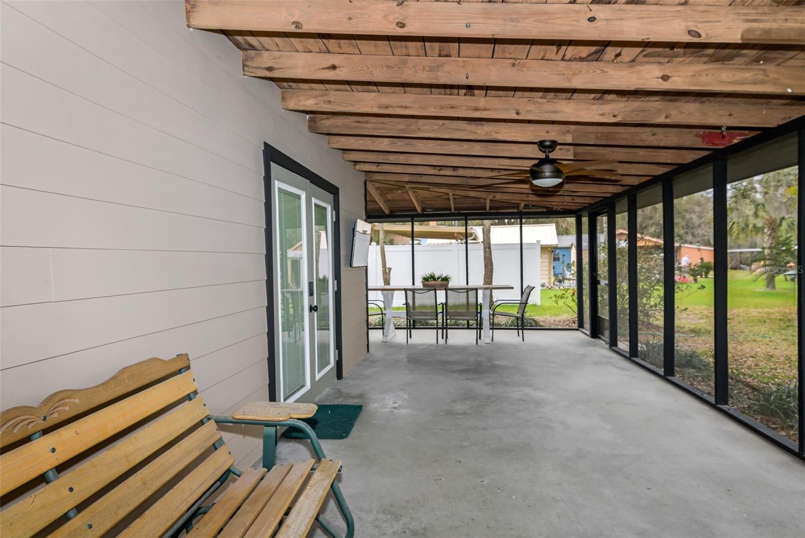 Image 17 of 33 For 11199 Tarpon Court