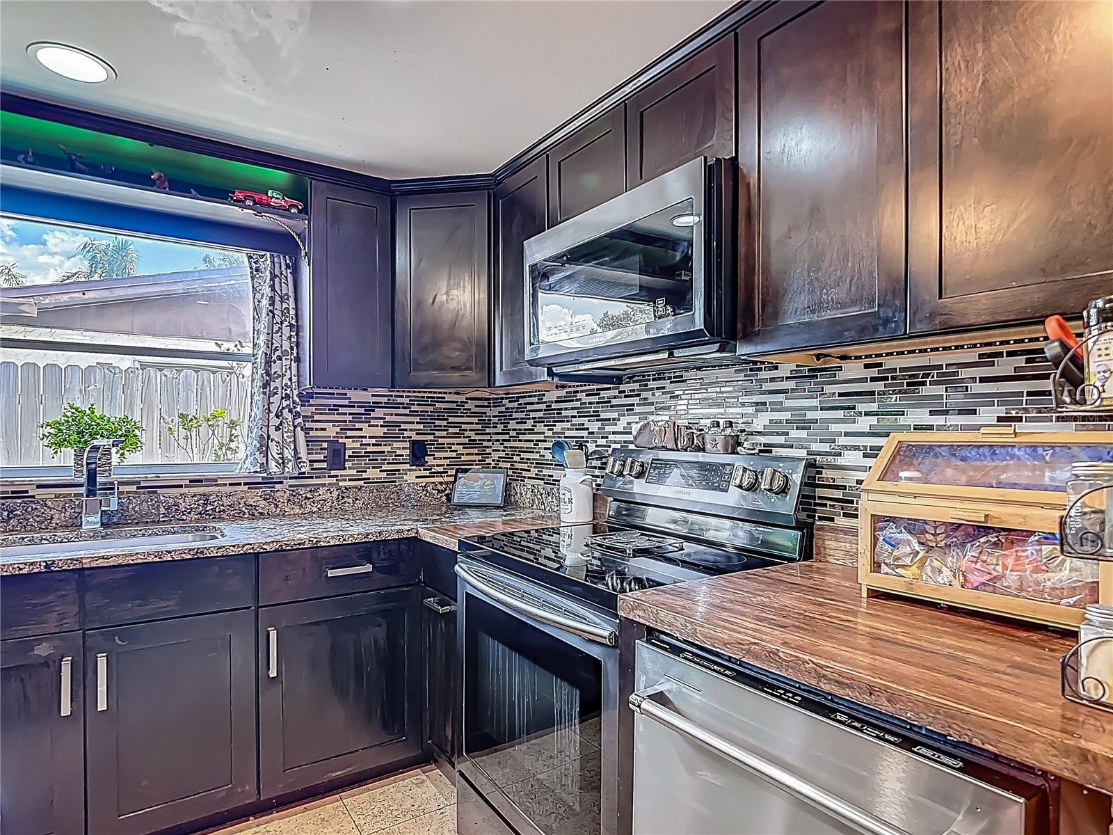 Image 13 of 34 For 3301 Elkridge Drive