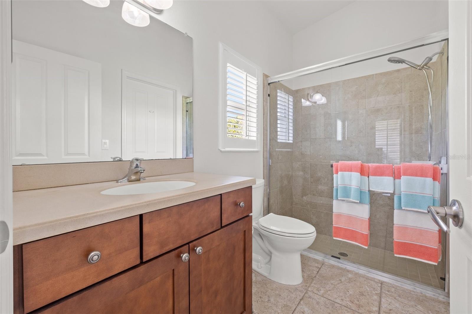 Image 26 of 40 For 13953 Thoroughbred Drive