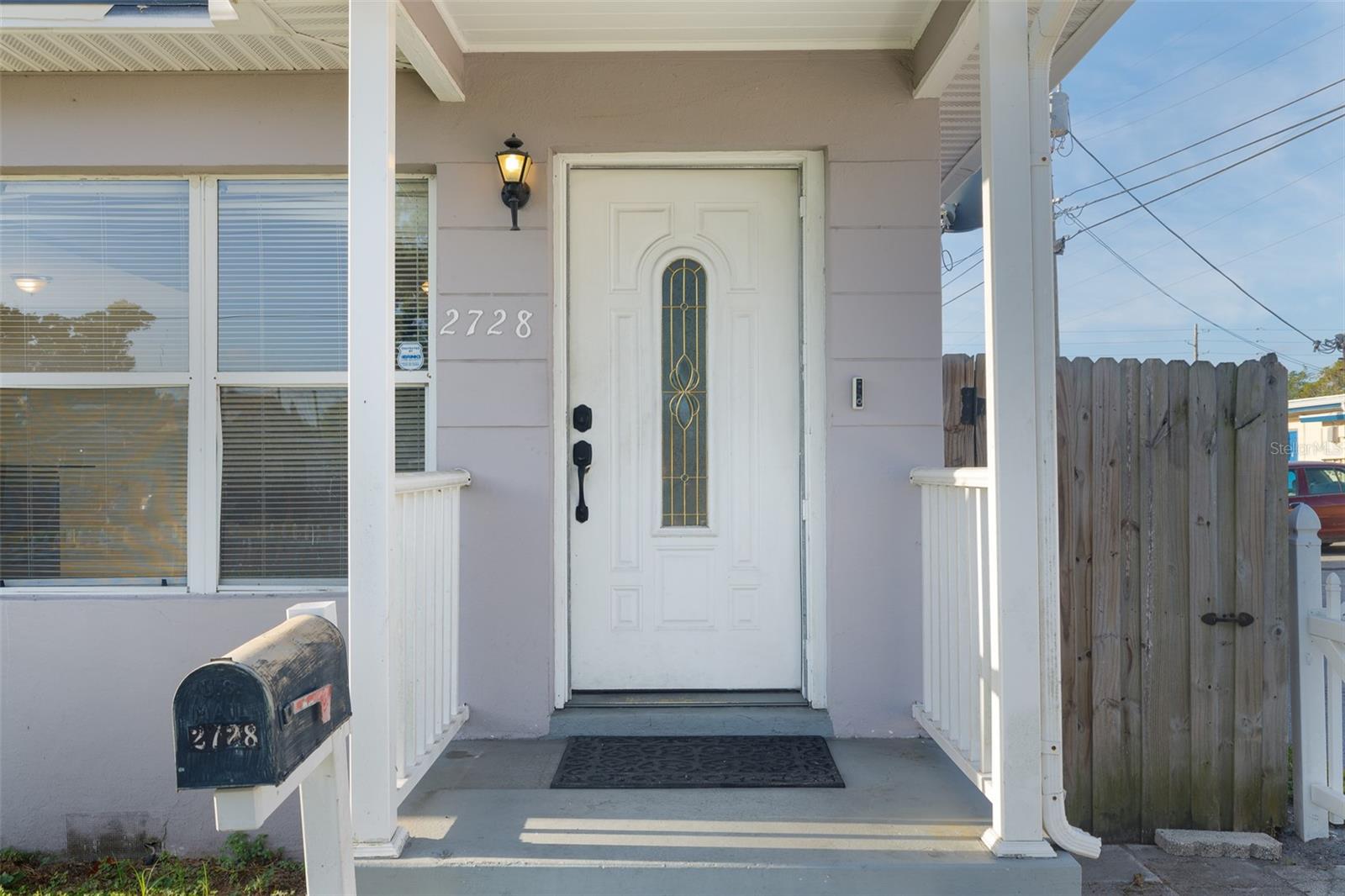 Image 3 of 18 For 2728 39th Avenue N