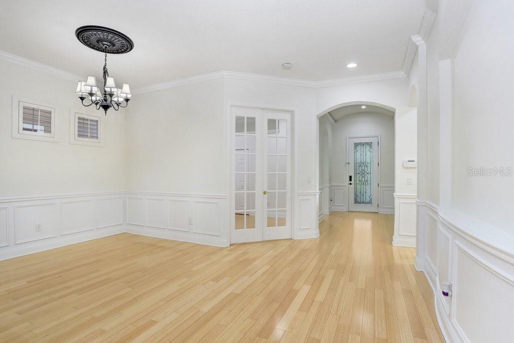 Image 11 of 51 For 11644 Meridian Point Drive