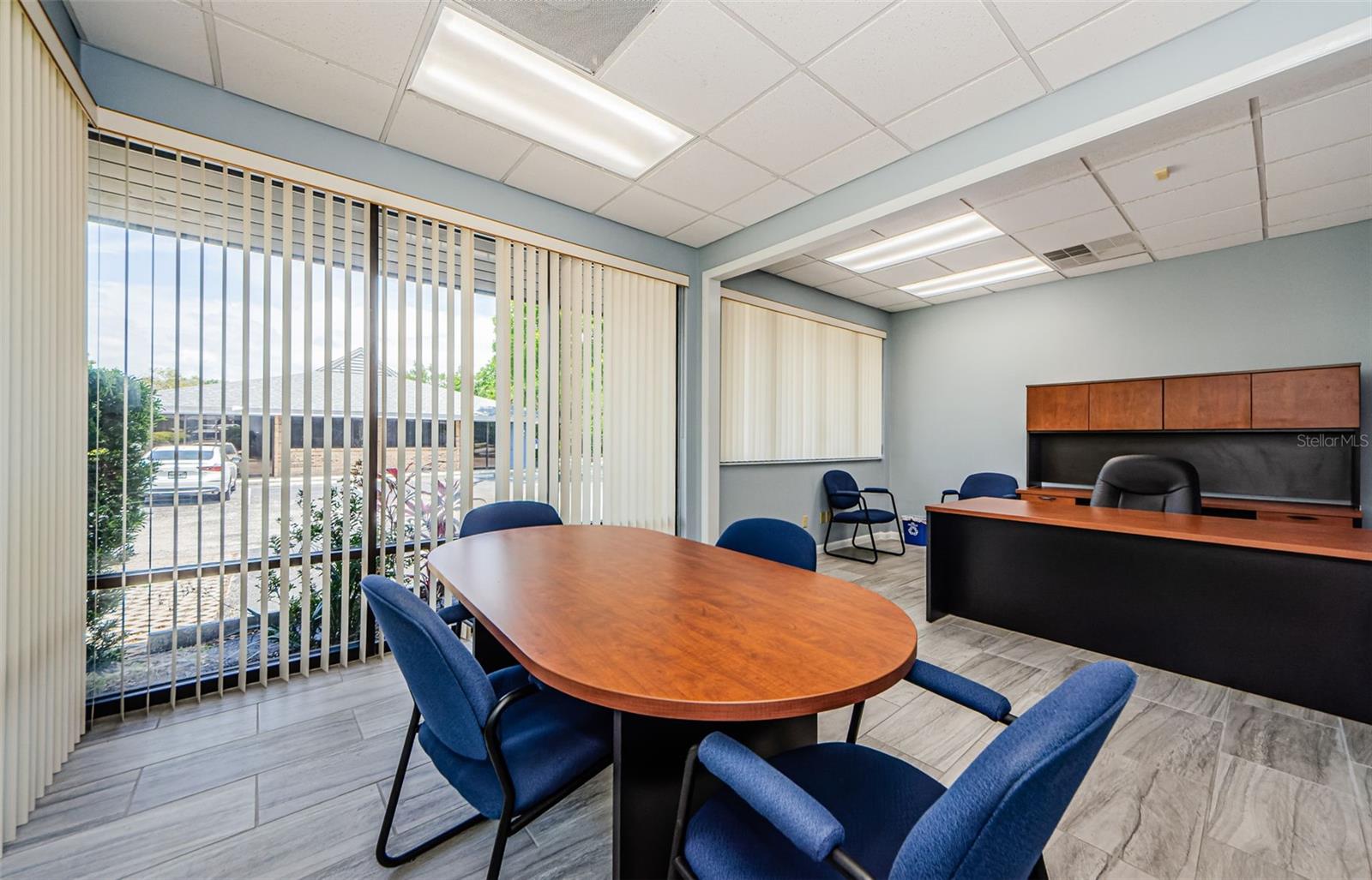 Image 10 of 26 For 701 Enterprise Road E 100