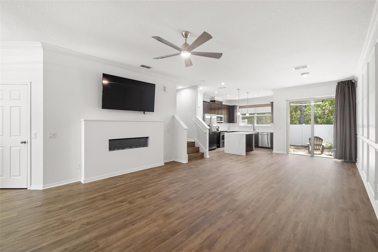 Image 6 of 35 For 12578 Streamdale Drive