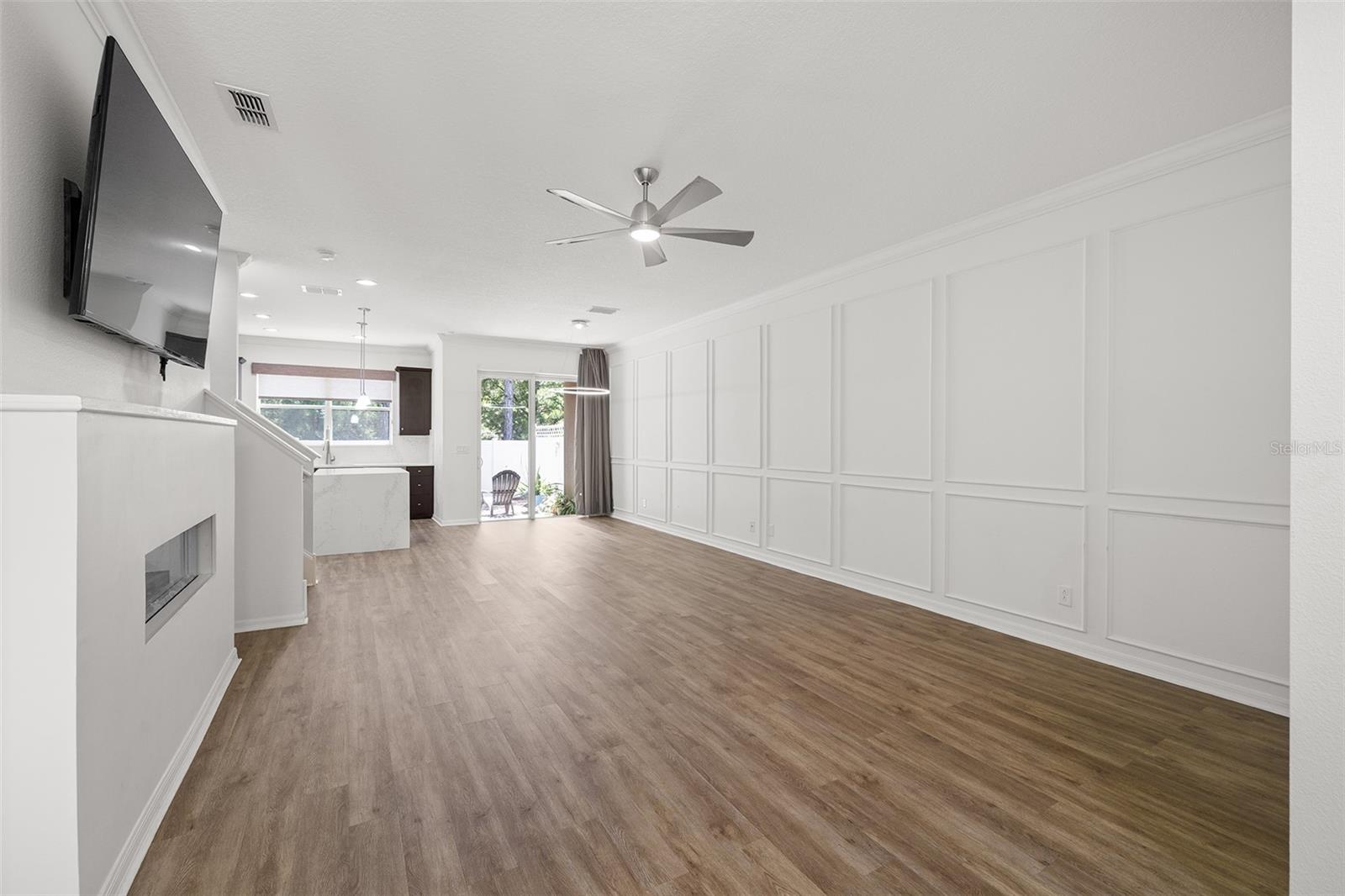 Image 8 of 35 For 12578 Streamdale Drive