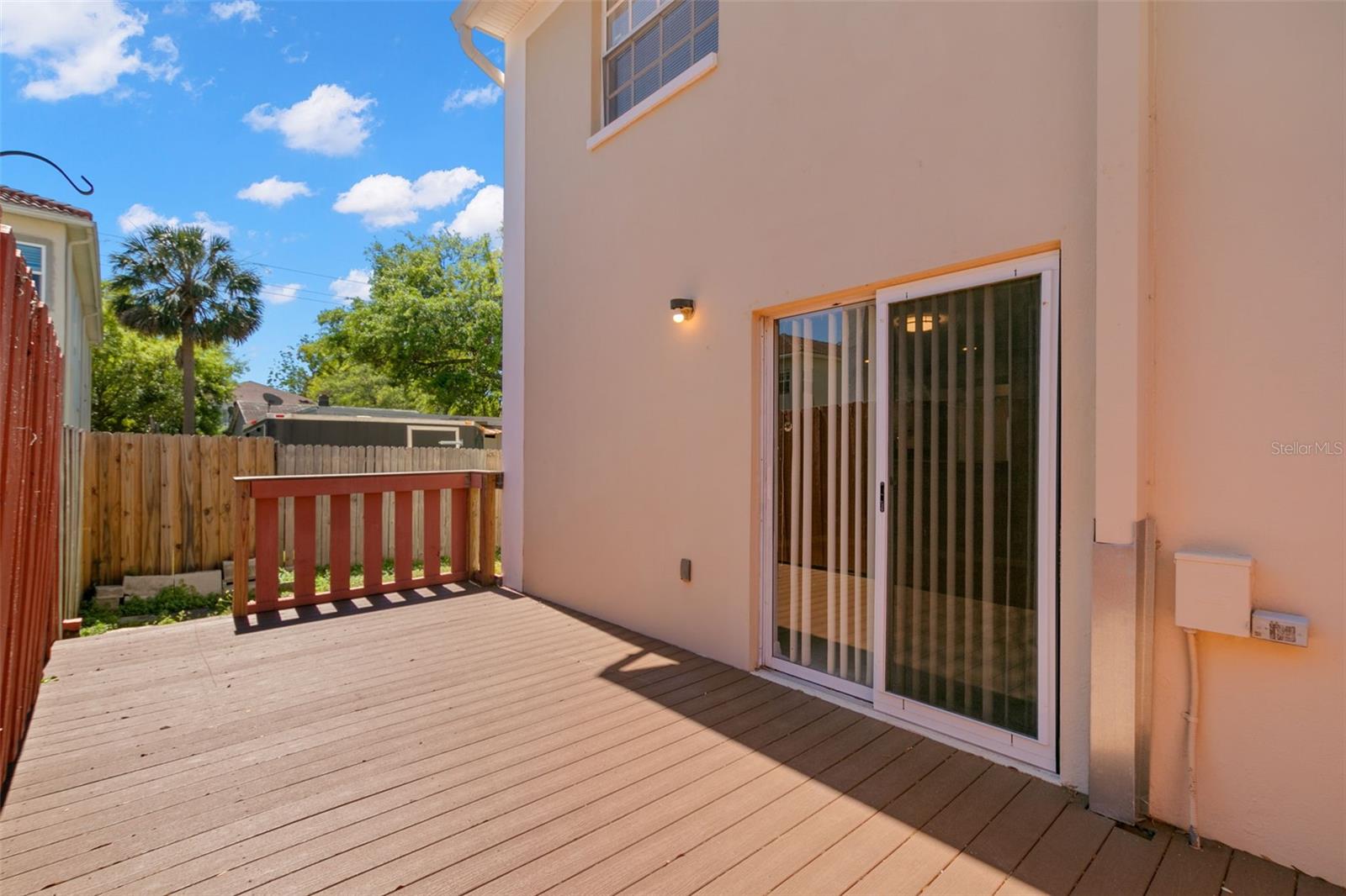 Image 3 of 12 For 408 Arrawana Avenue A5