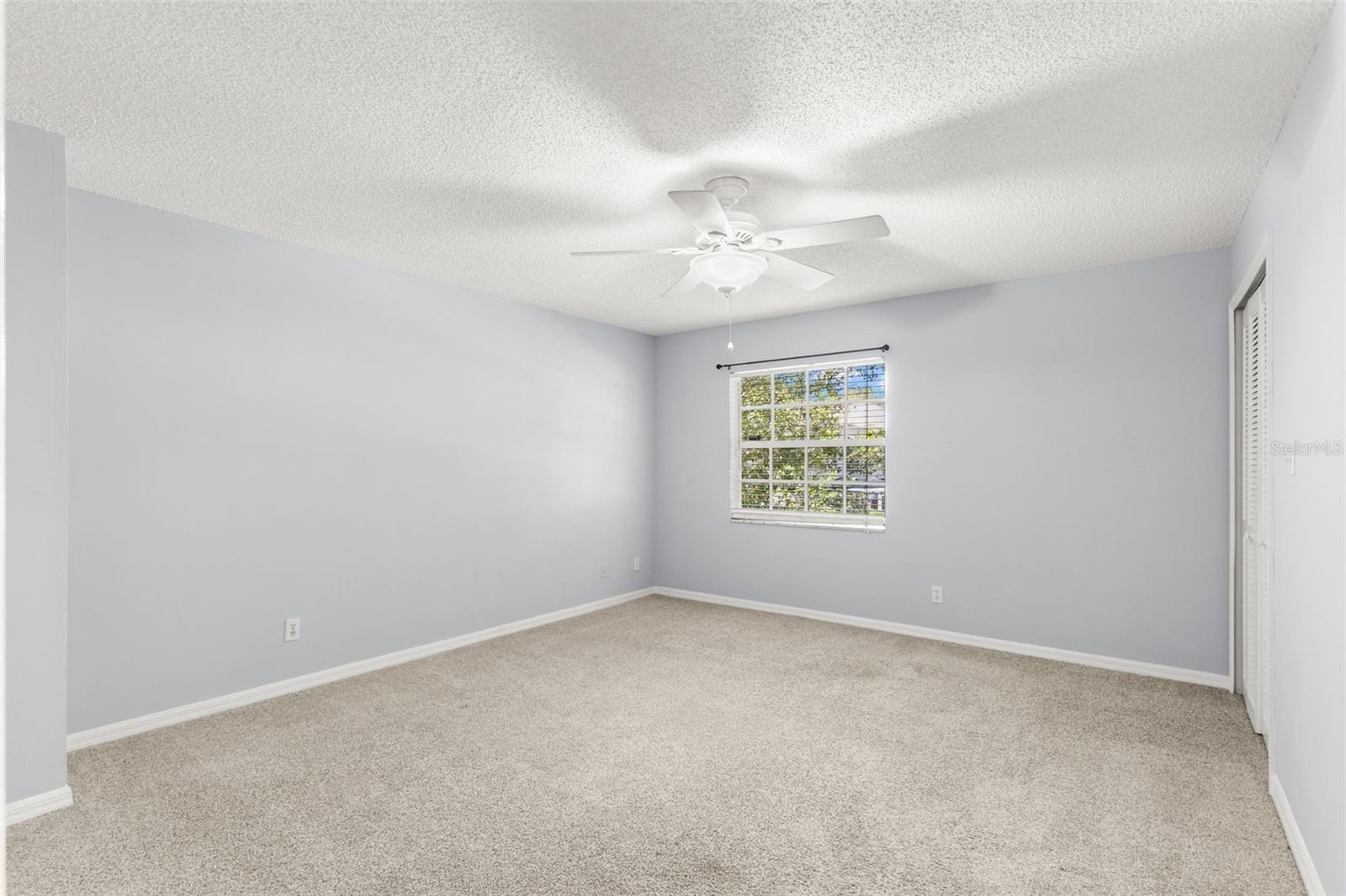Image 8 of 12 For 408 Arrawana Avenue A5