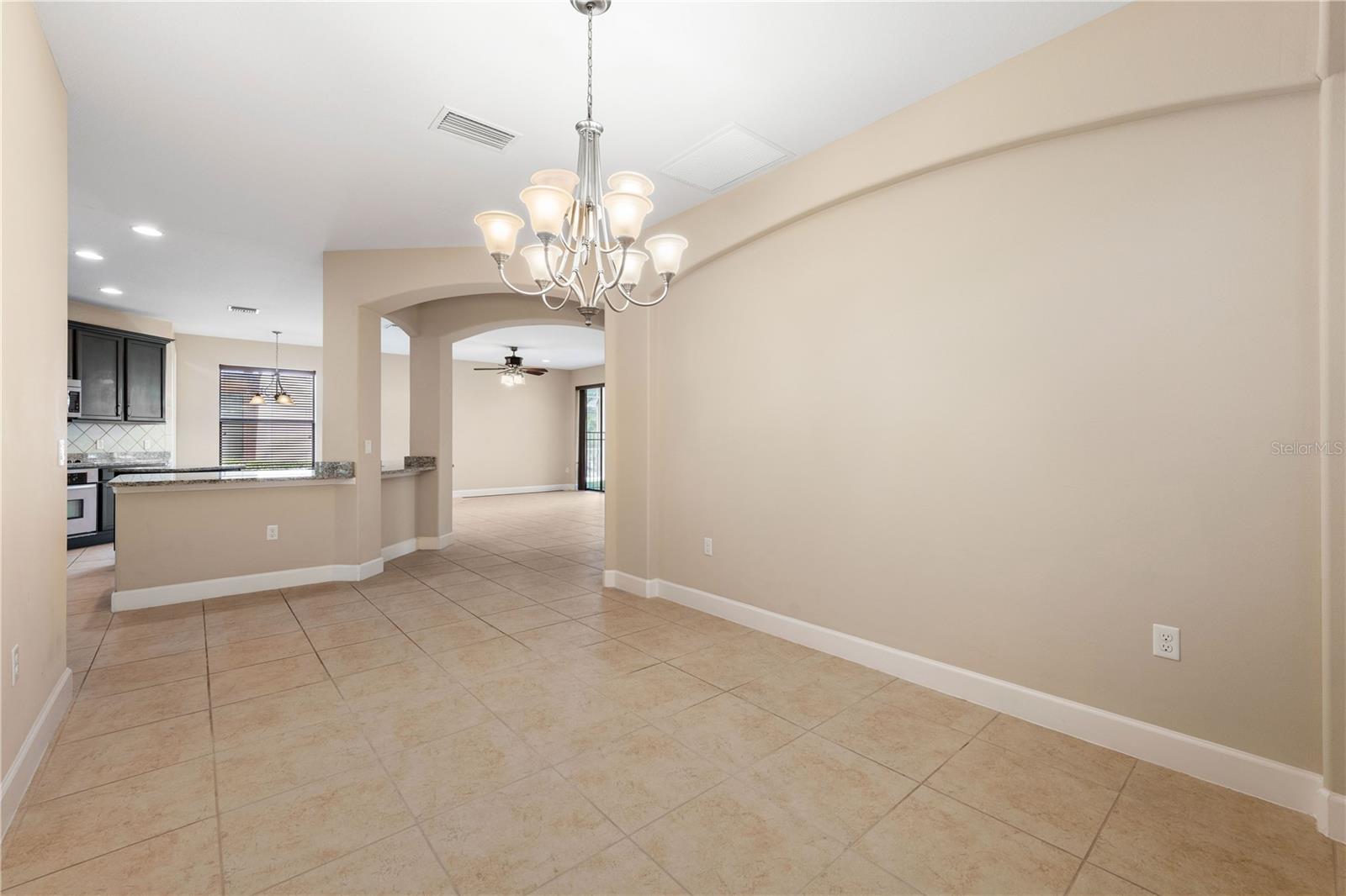 Image 10 of 45 For 20329 Heritage Point Drive