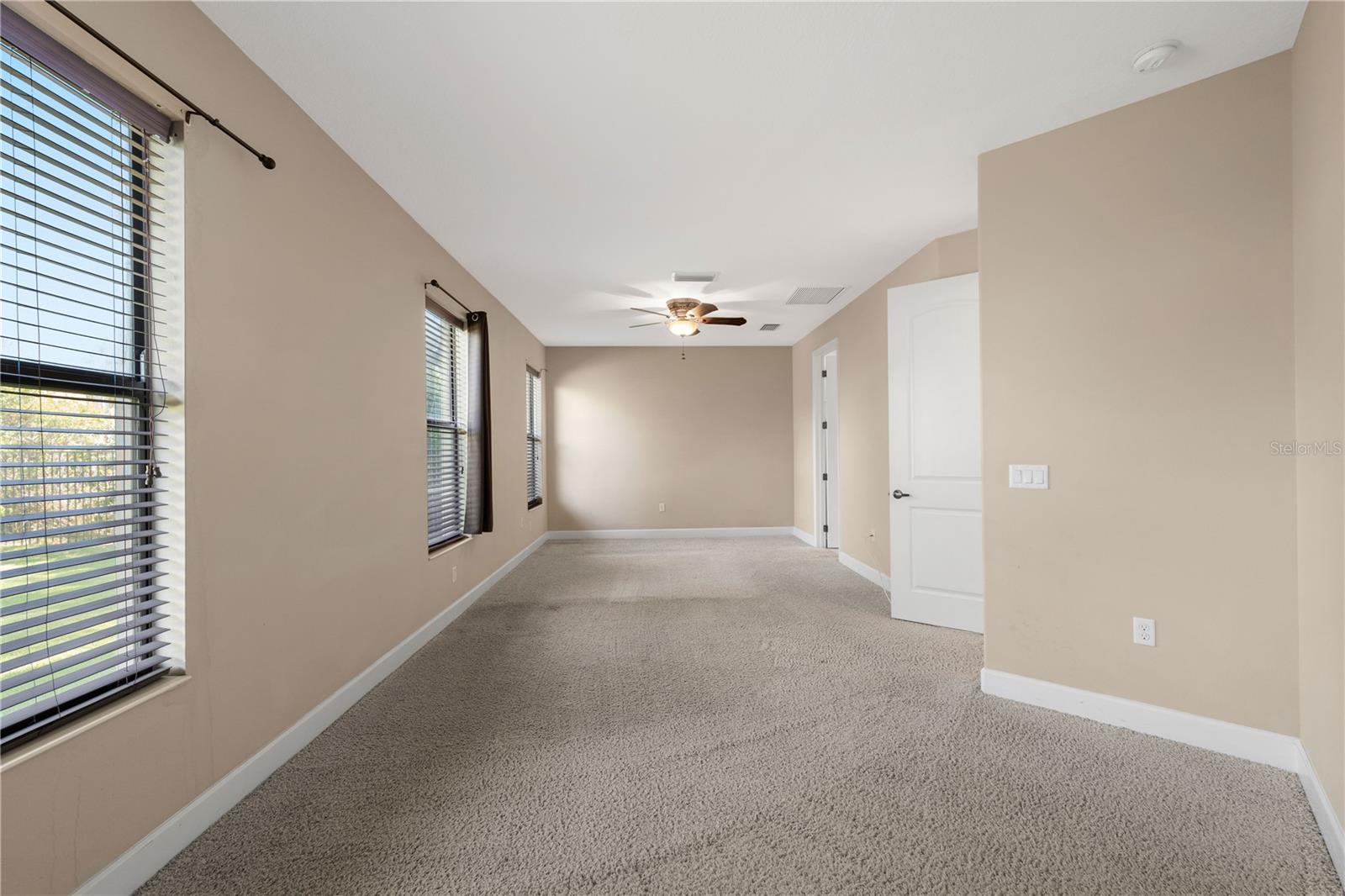 Image 15 of 45 For 20329 Heritage Point Drive