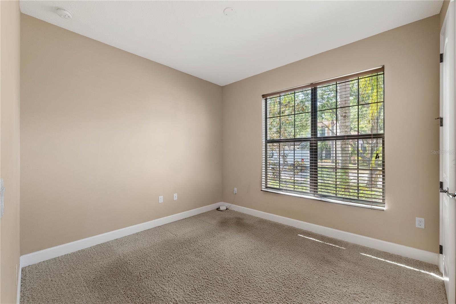 Image 3 of 45 For 20329 Heritage Point Drive
