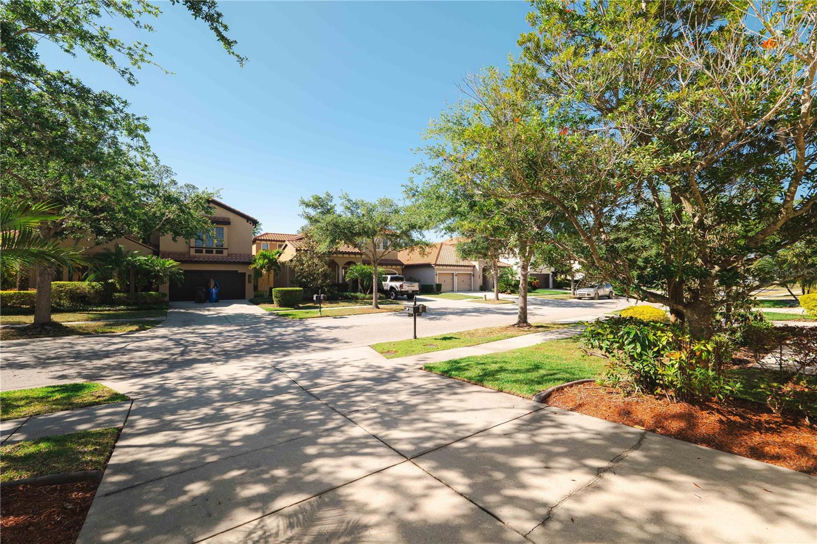 Image 32 of 45 For 20329 Heritage Point Drive