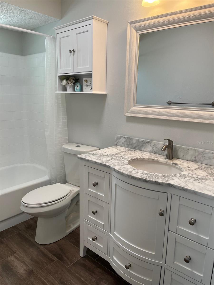 Image 30 of 52 For 10627 Mira Vista Drive