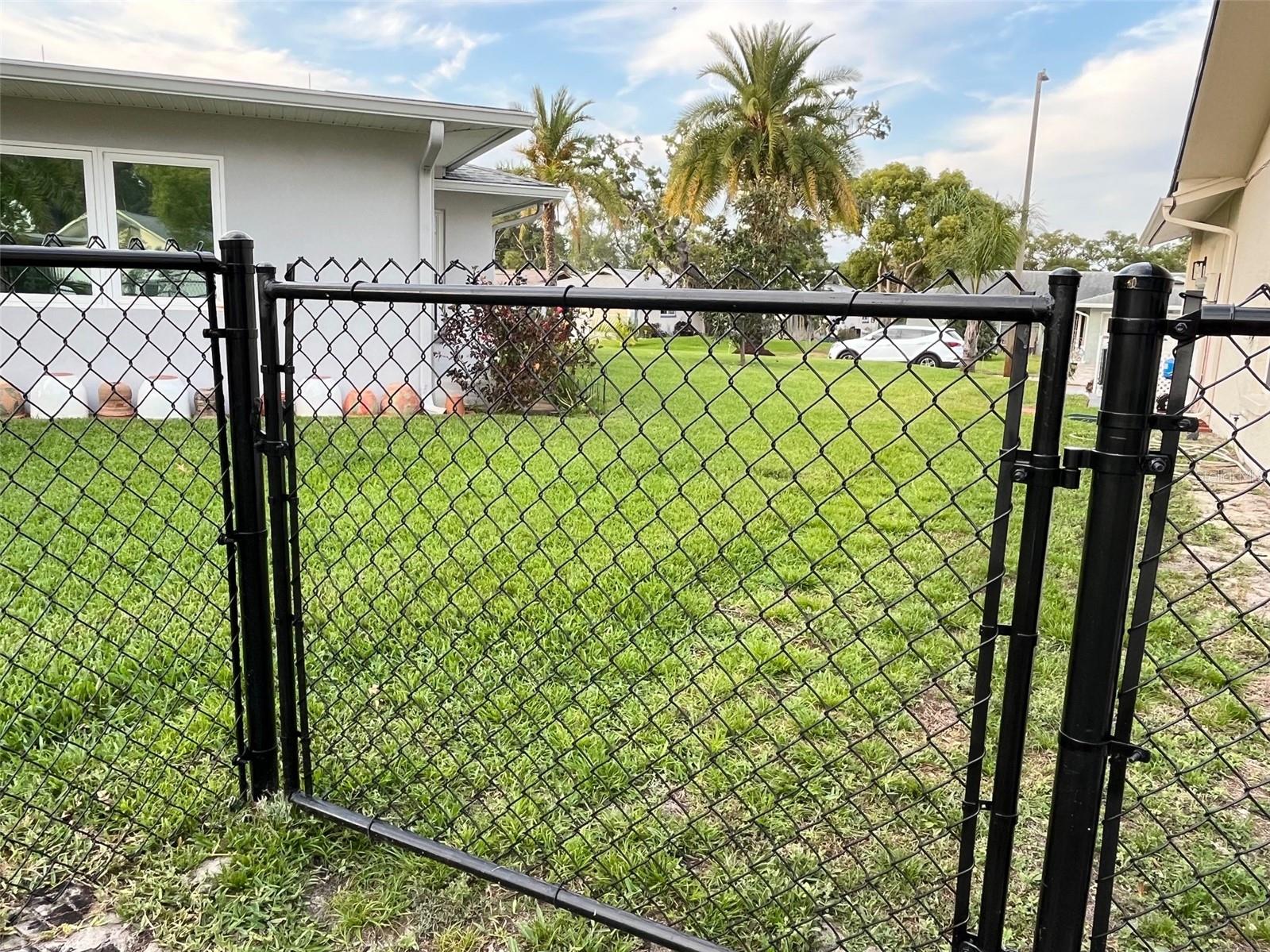 Image 36 of 52 For 10627 Mira Vista Drive