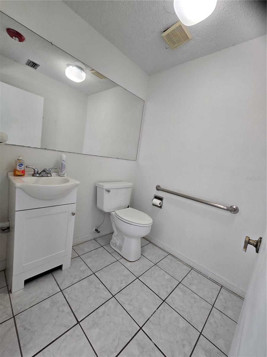 Listing photo id 57 for 8726 Old County Road 54