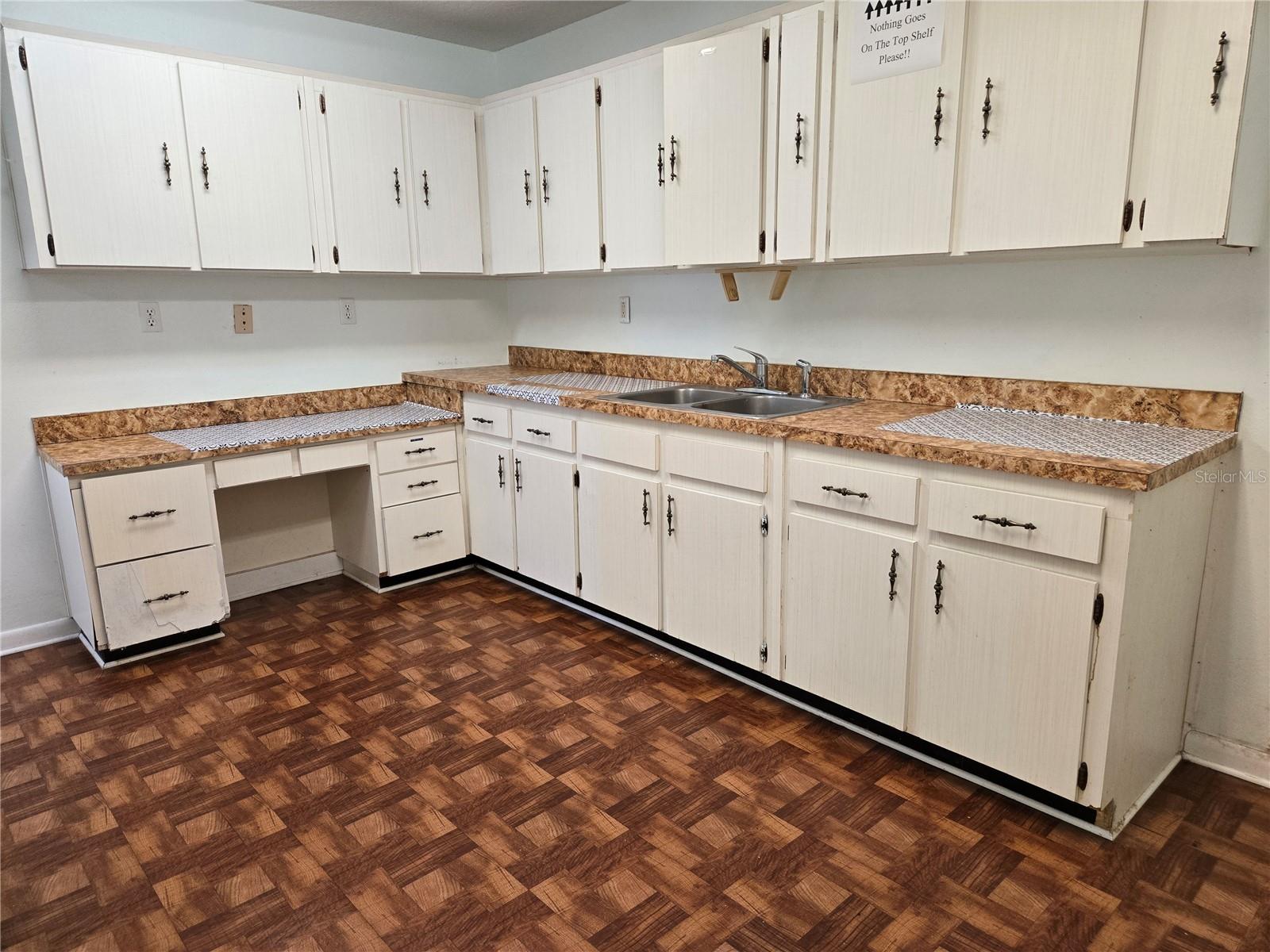 Listing photo id 64 for 8726 Old County Road 54