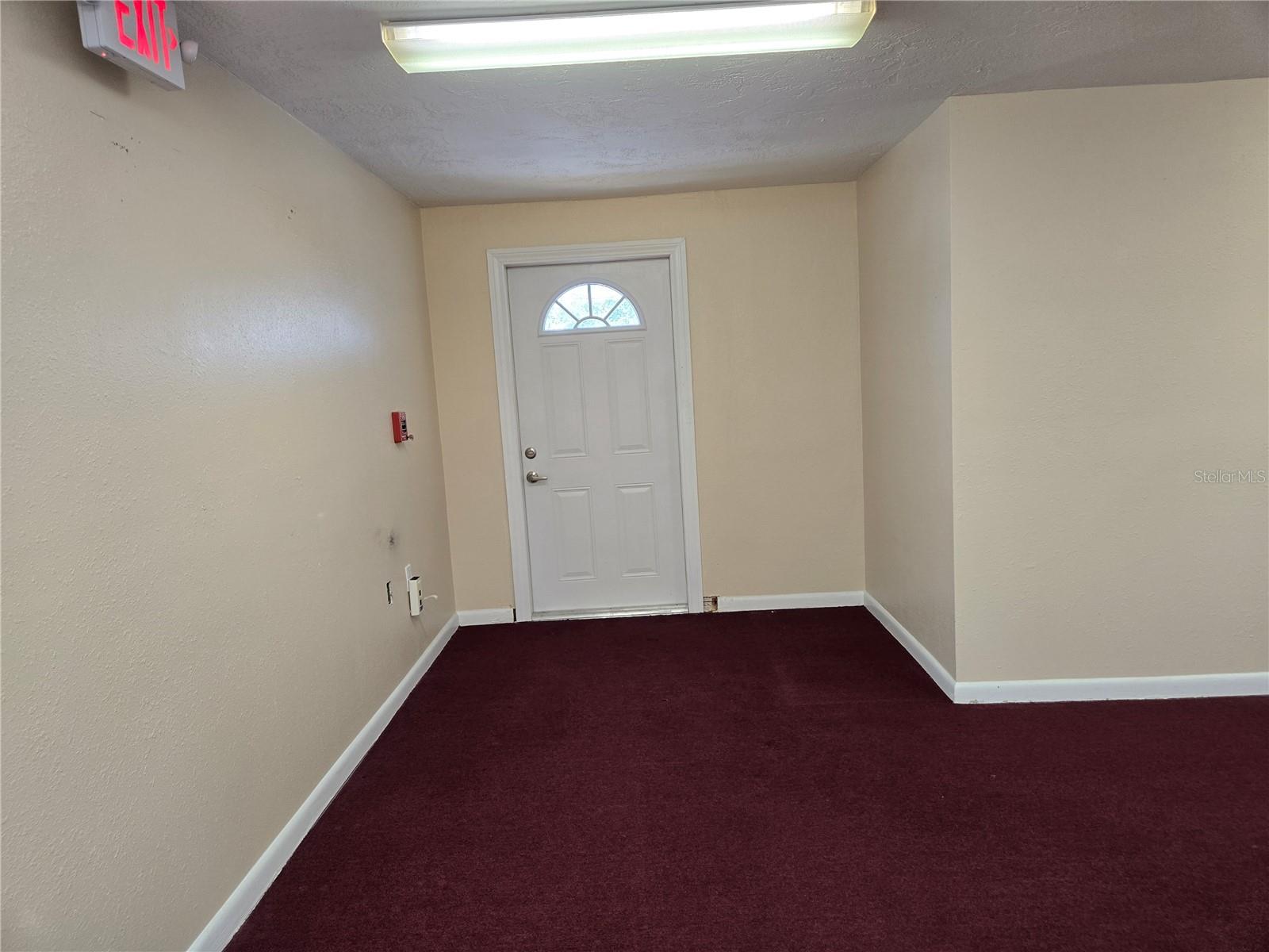 Listing photo id 75 for 8726 Old County Road 54