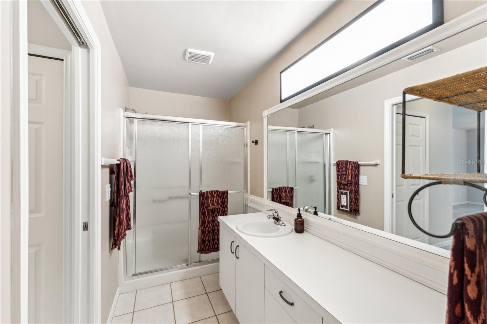 Image 22 of 27 For 926 37th Street