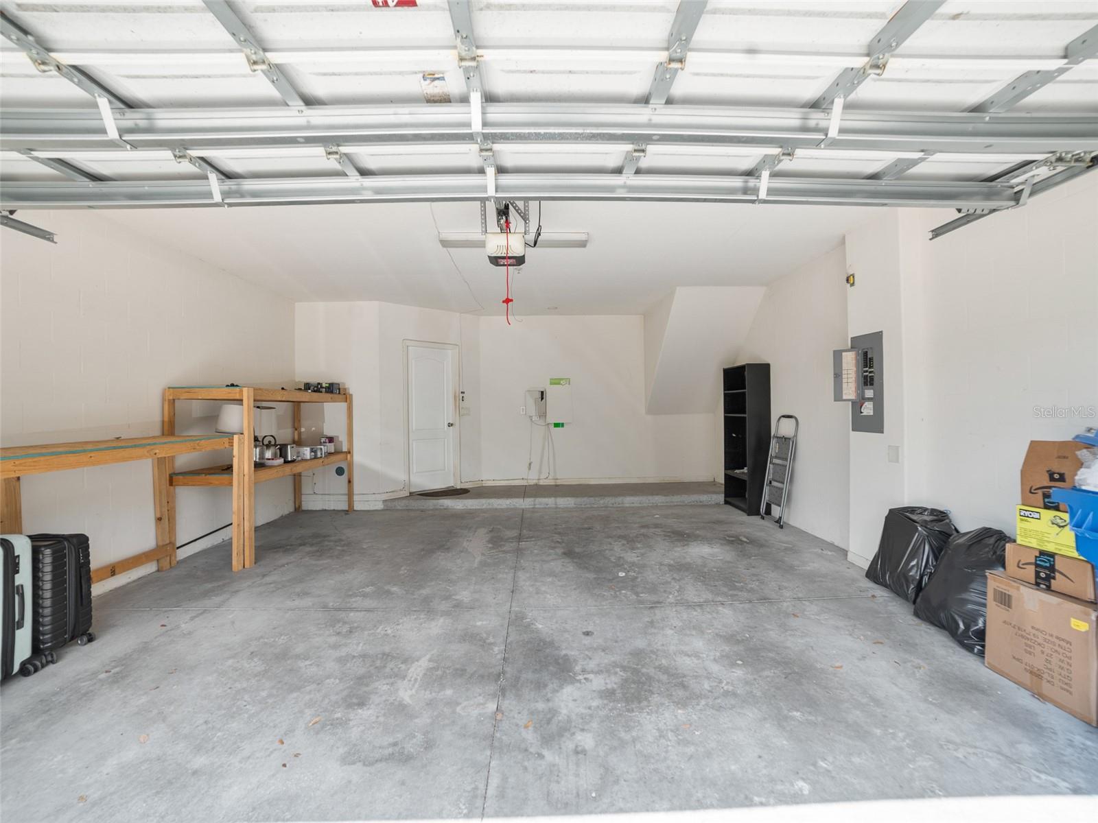 Image 17 of 22 For 956 Sombra Street