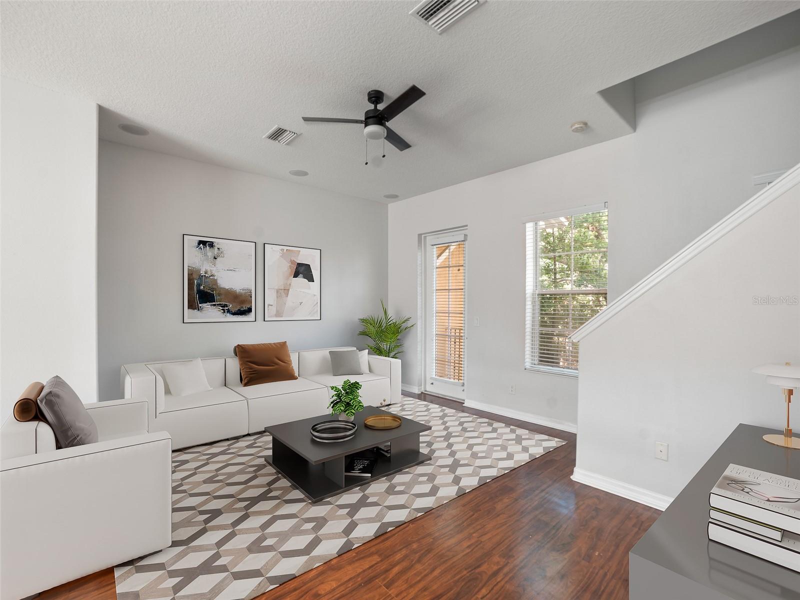 Image 4 of 22 For 956 Sombra Street