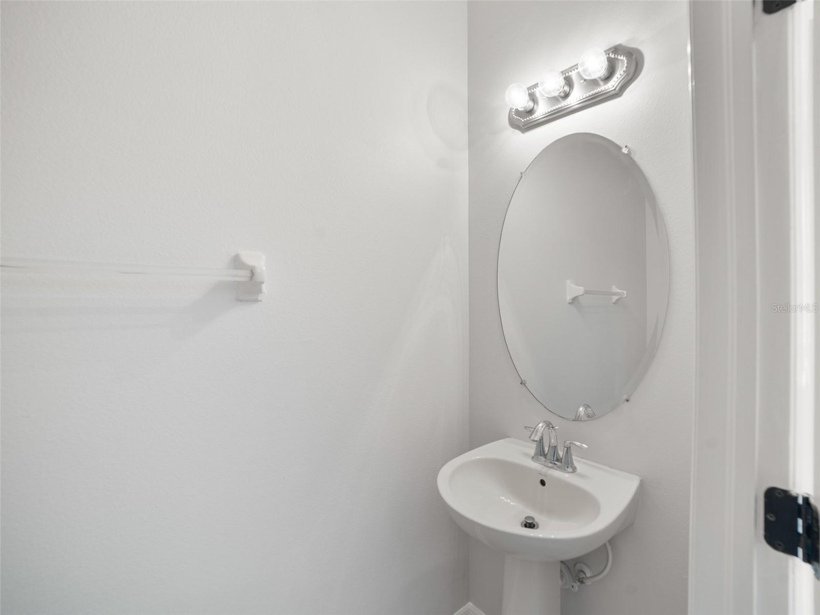 Image 9 of 22 For 956 Sombra Street