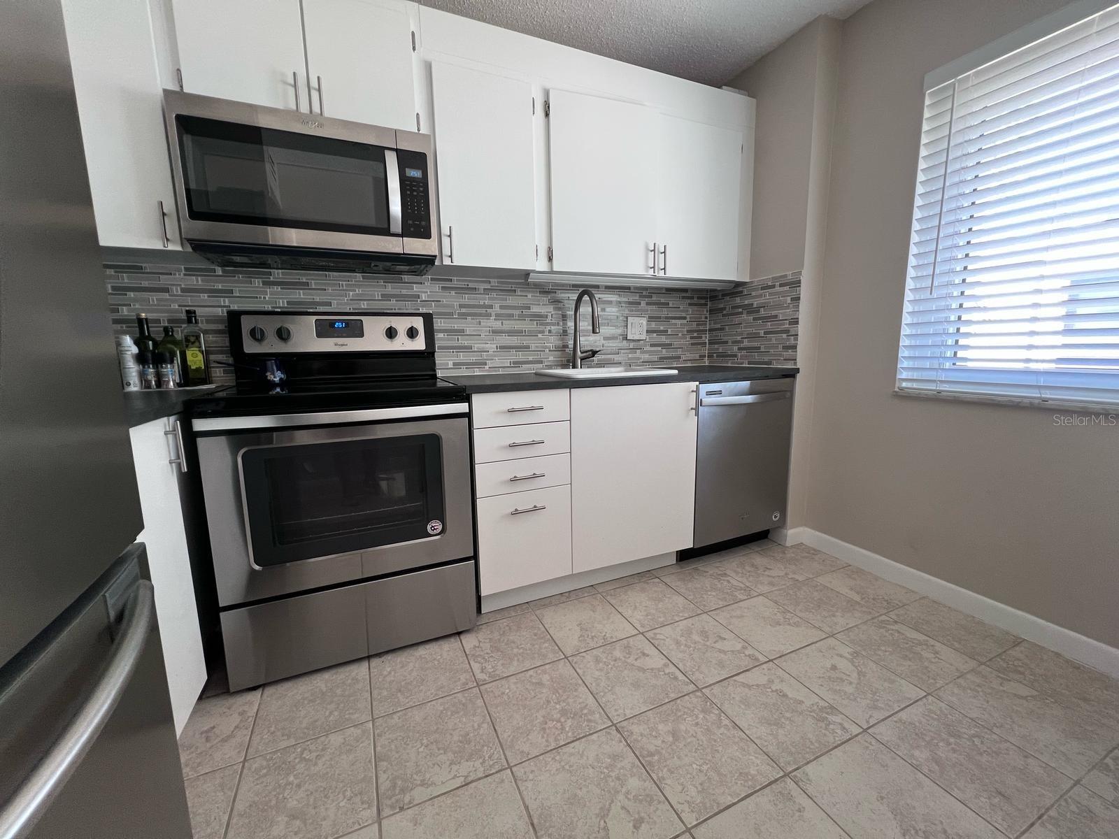 Image 11 of 18 For 2209 Belleair Road C11