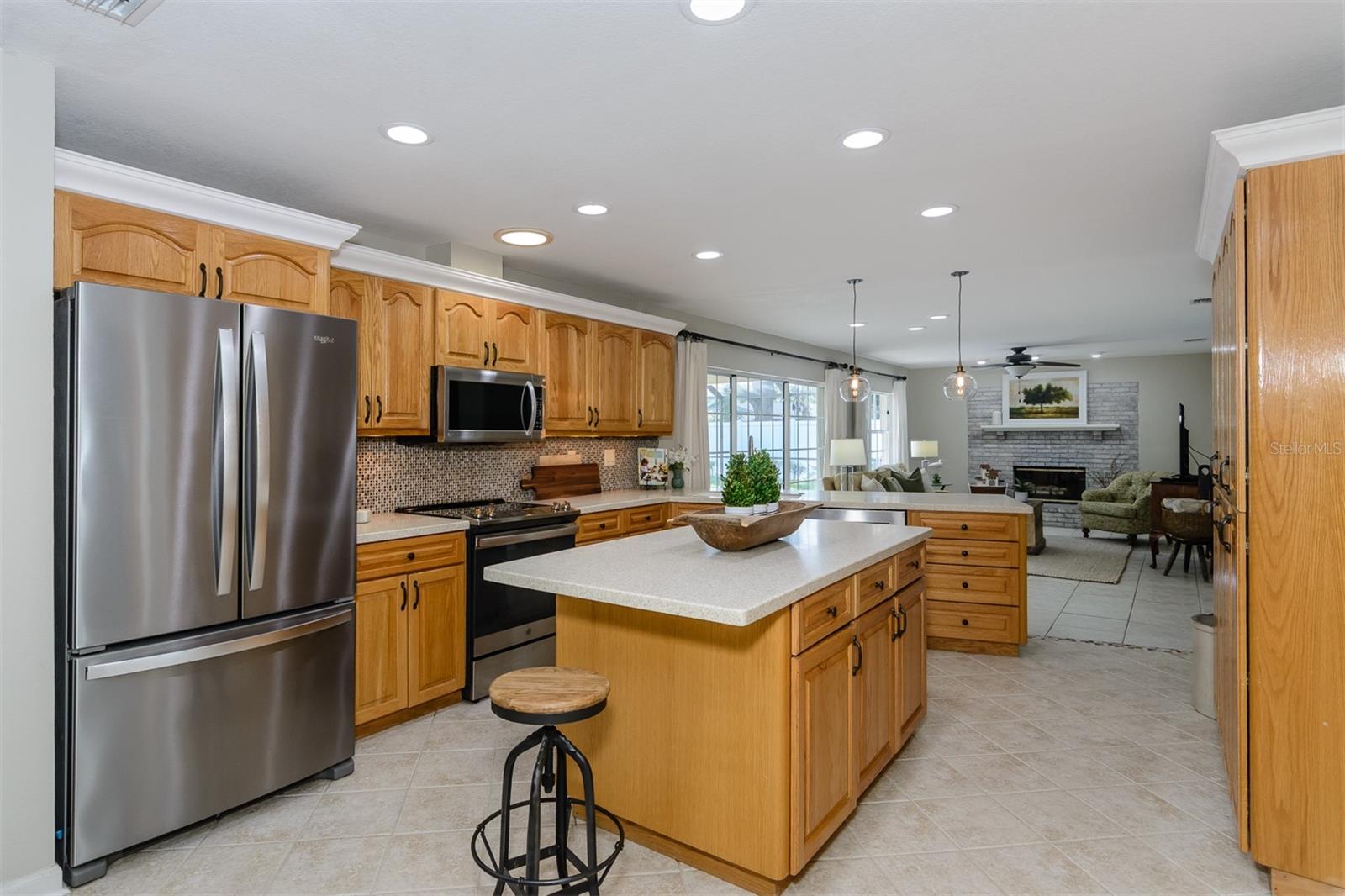 Image 15 of 66 For 2831 Quail Hollow Road W