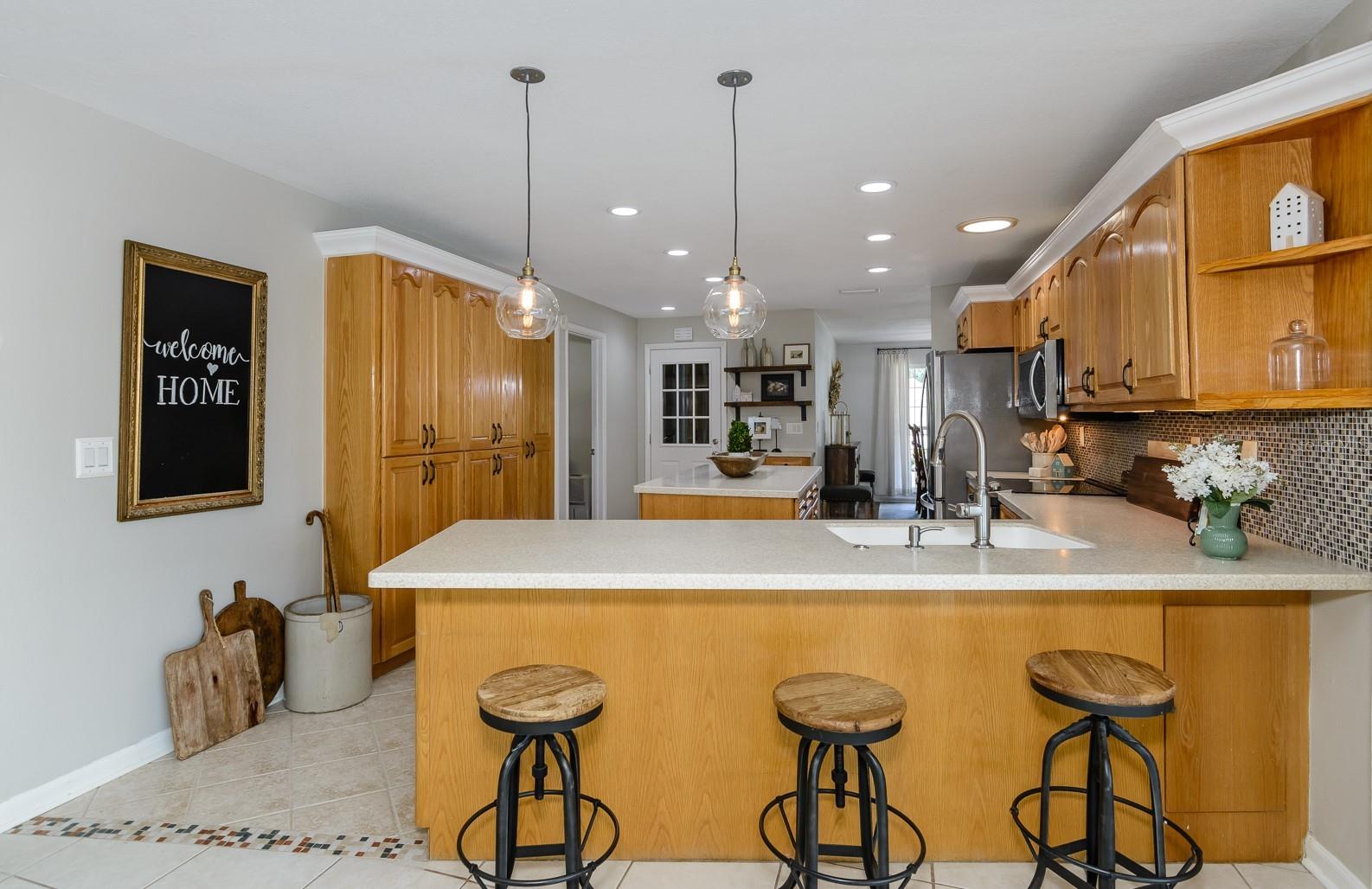 Image 26 of 66 For 2831 Quail Hollow Road W