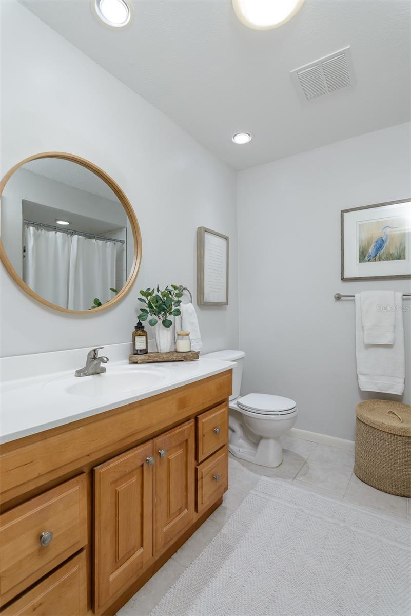 Image 37 of 66 For 2831 Quail Hollow Road W
