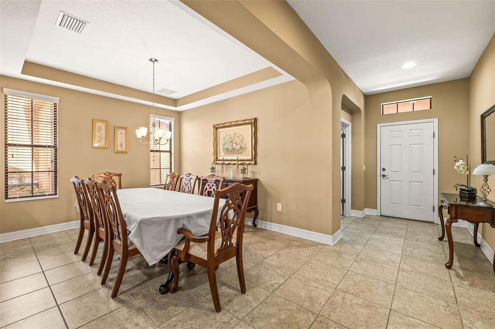 Image 12 of 55 For 32718 Summerglade Drive