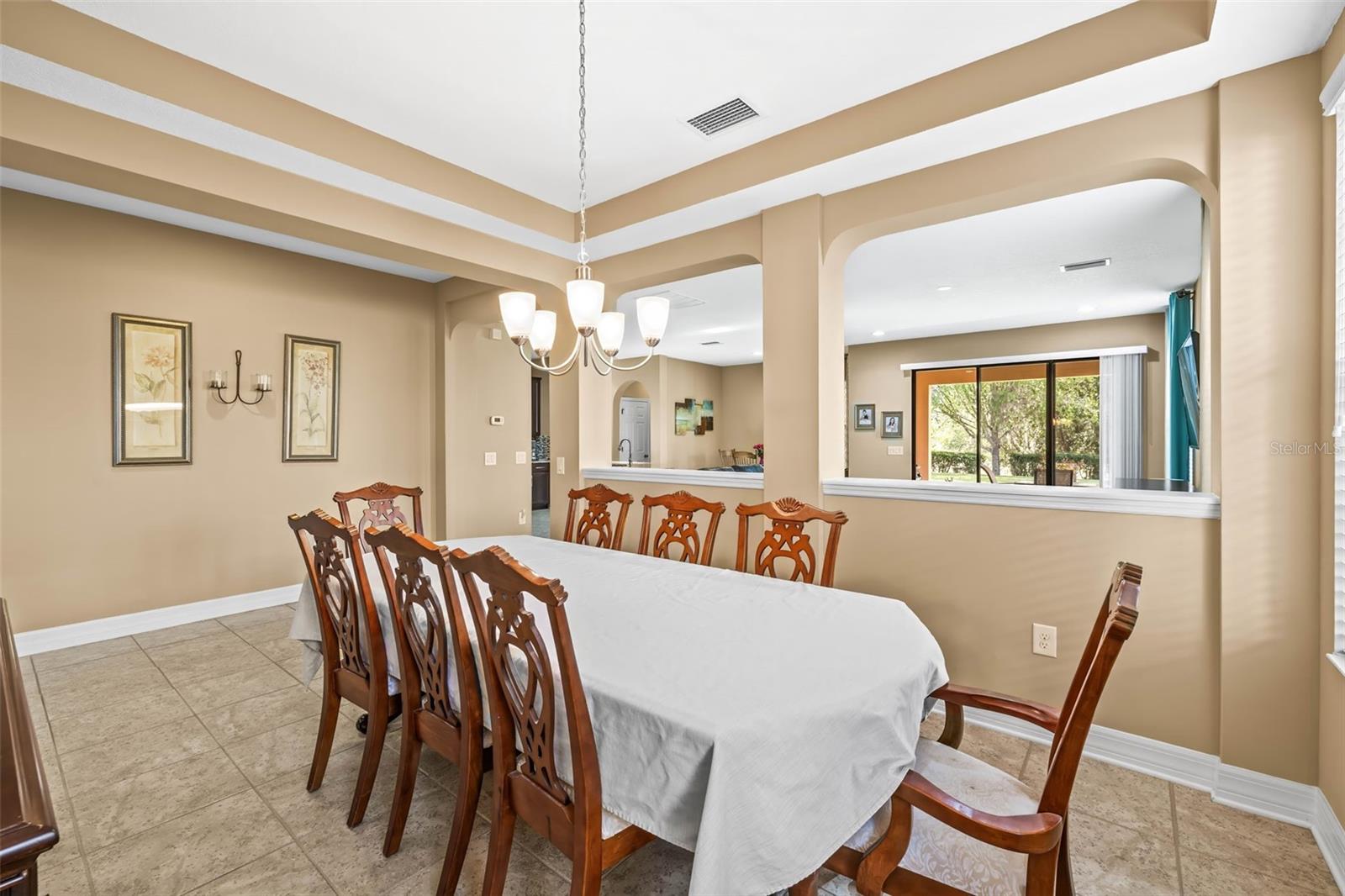 Image 13 of 55 For 32718 Summerglade Drive