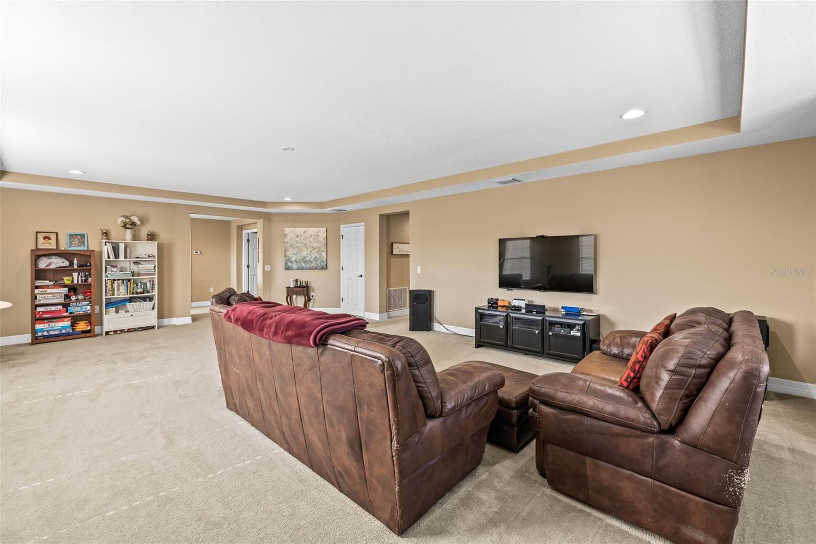 Image 25 of 55 For 32718 Summerglade Drive