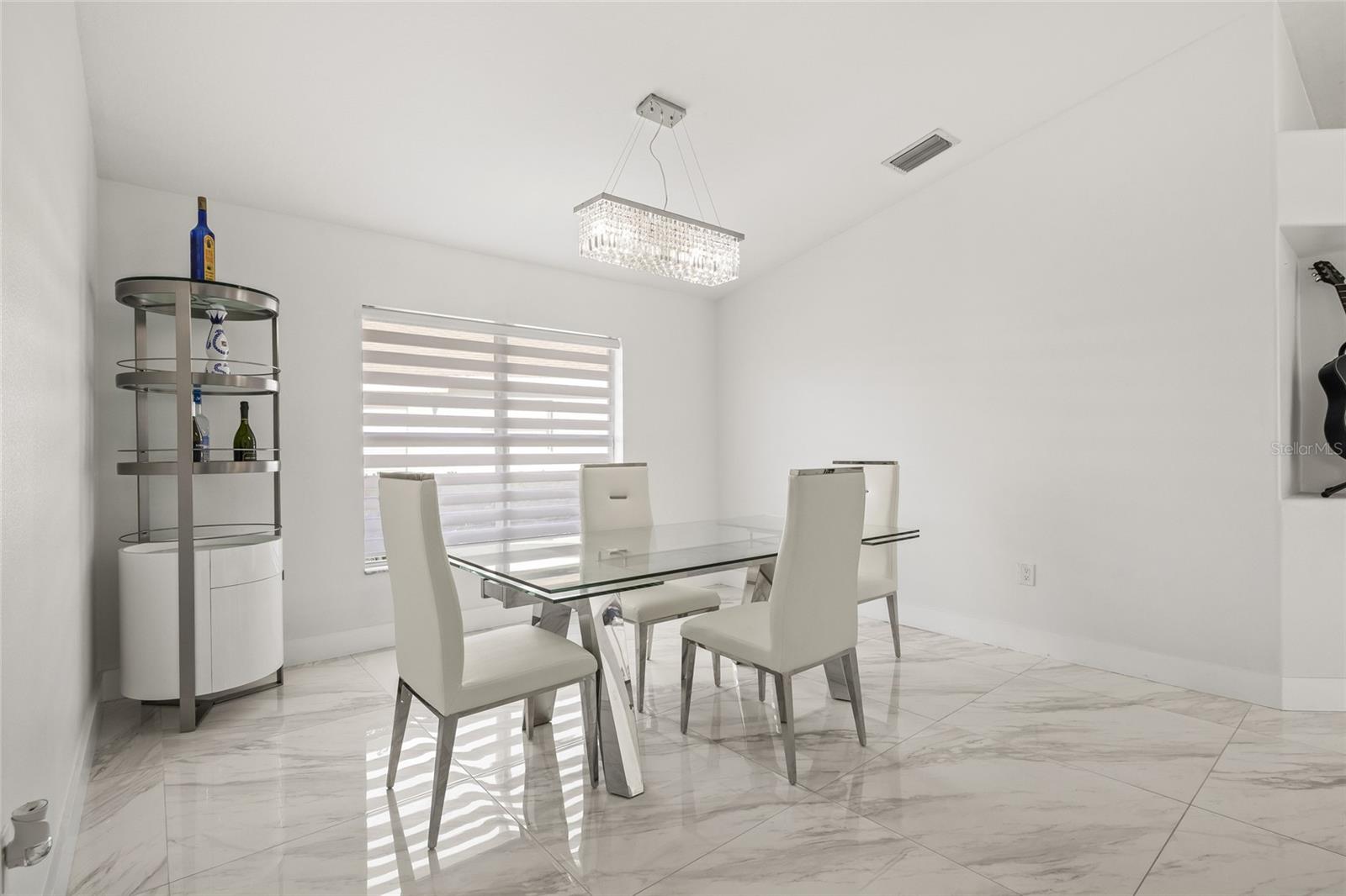 Image 10 of 54 For 3825 Beneraid Street
