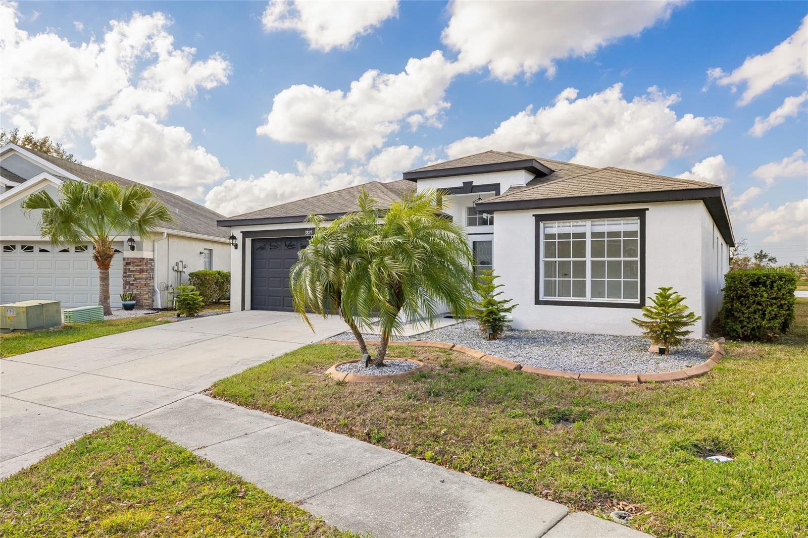 Image 2 of 54 For 3825 Beneraid Street