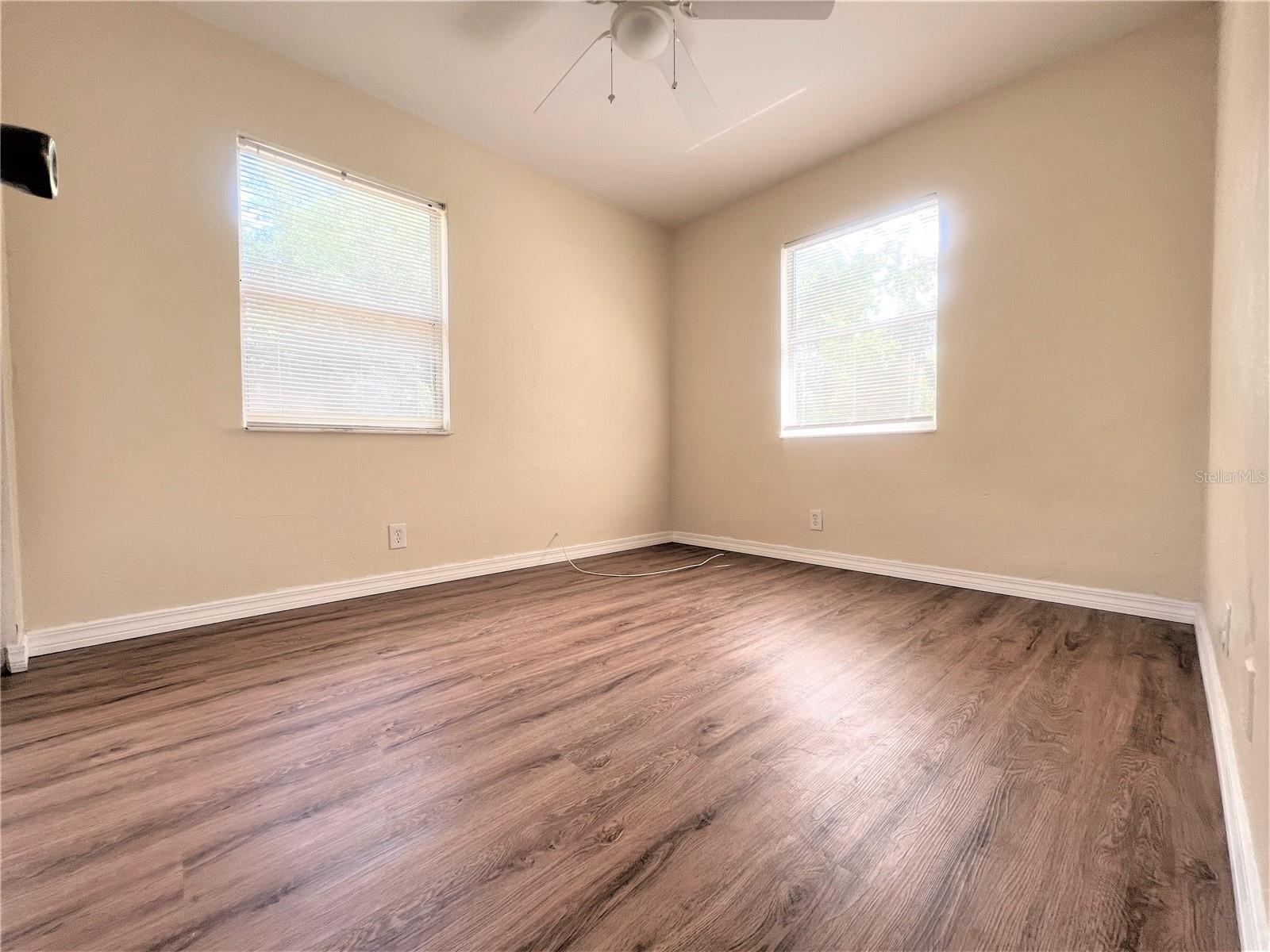 Image 16 of 20 For 6025 Cedar Street Ne