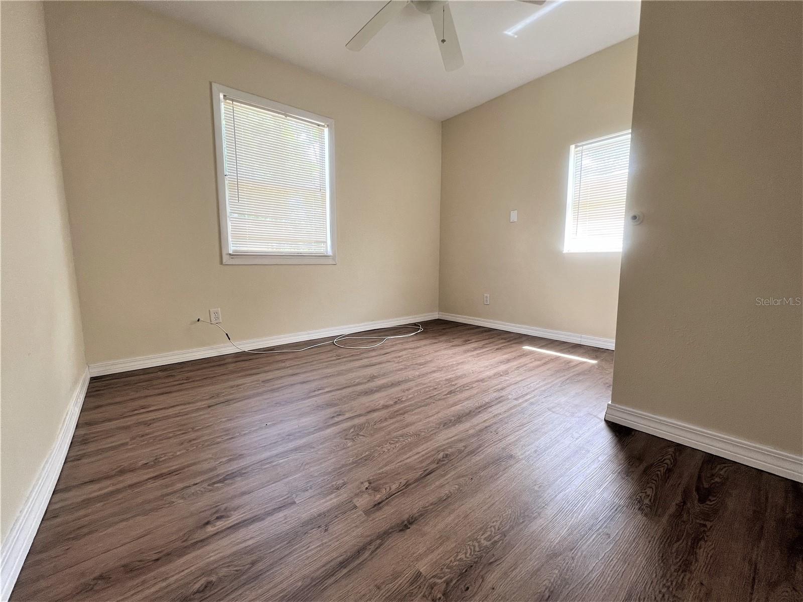 Image 17 of 20 For 6025 Cedar Street Ne