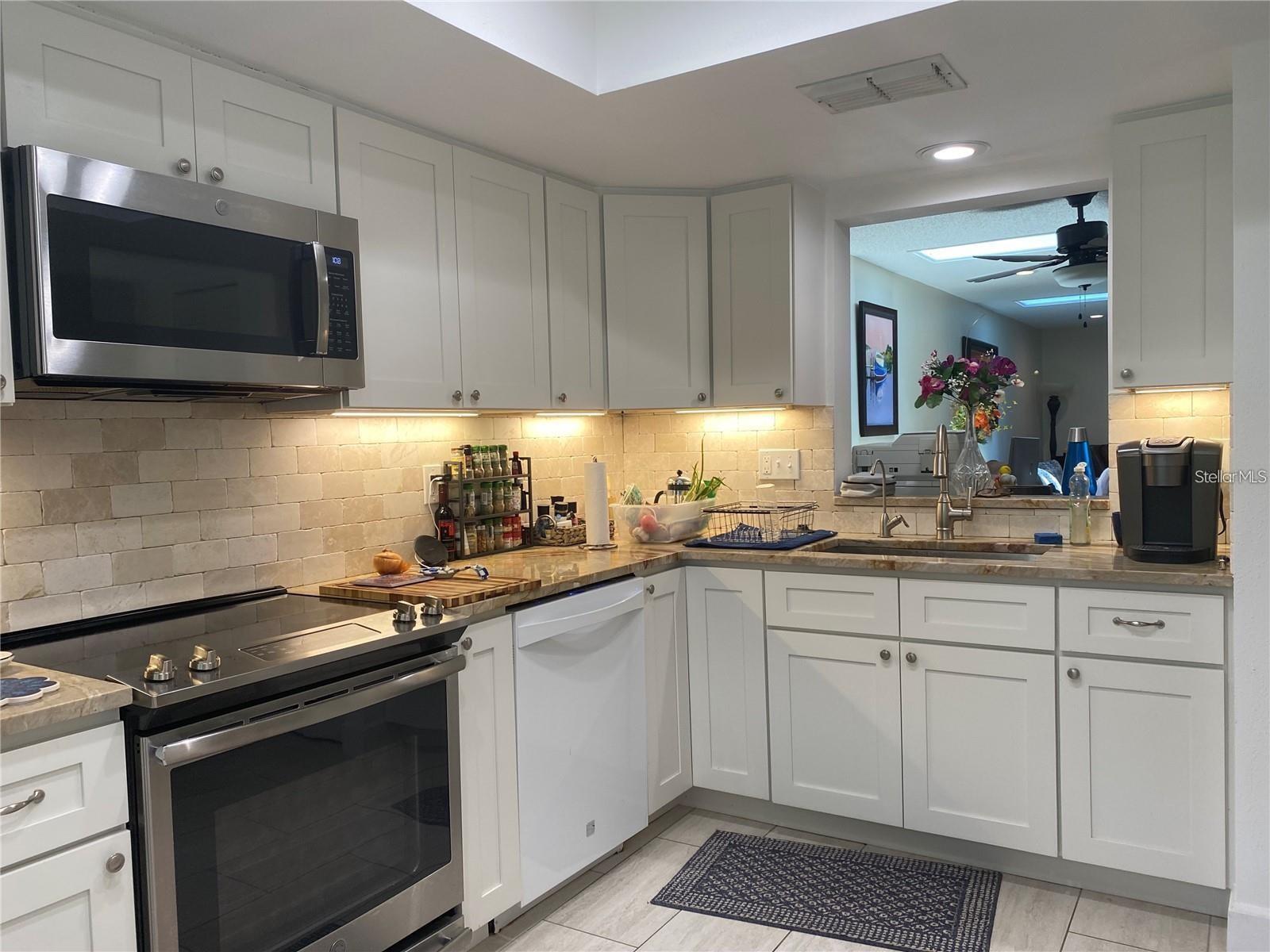 Image 2 of 22 For 2231 Lark Circle E A