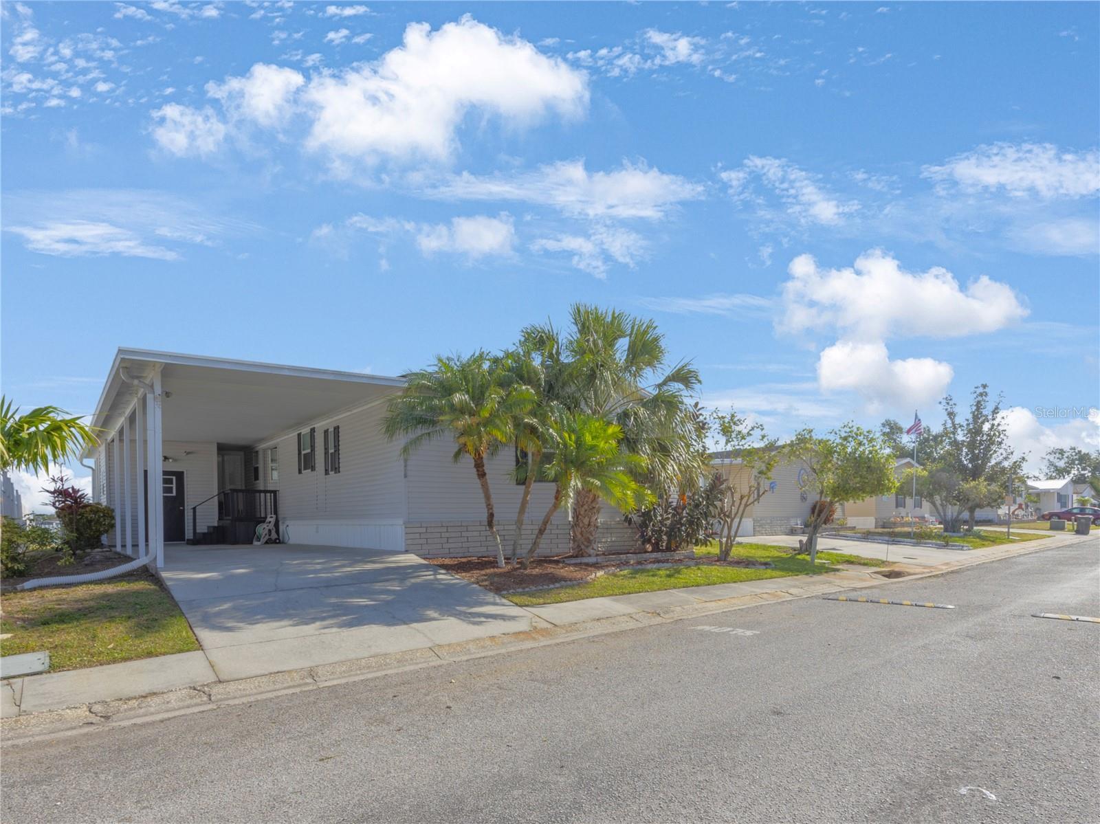 Details for 9416 Star Gazer Lane, RIVERVIEW, FL 33578